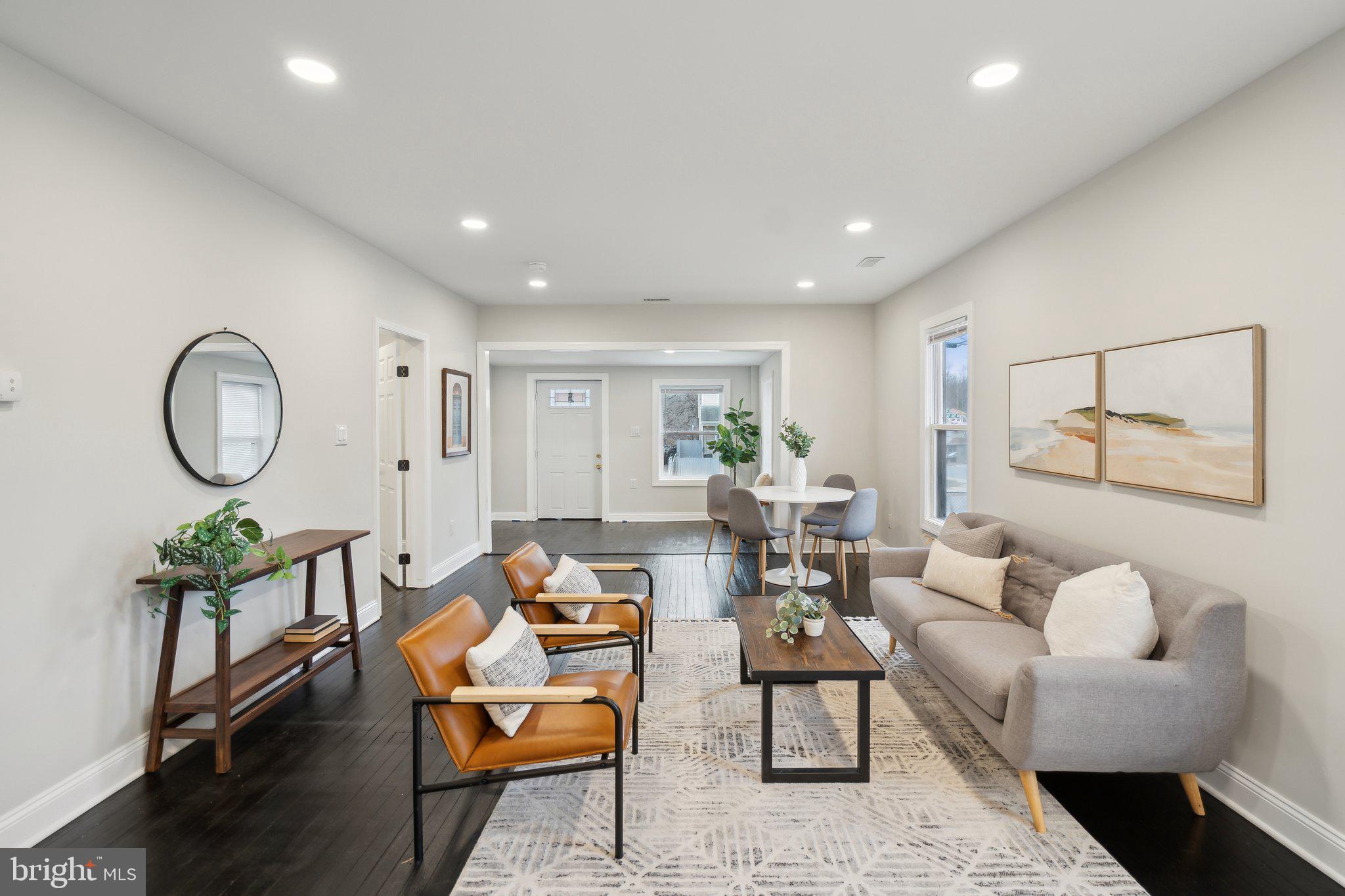 CARMODY HILLS - Residential