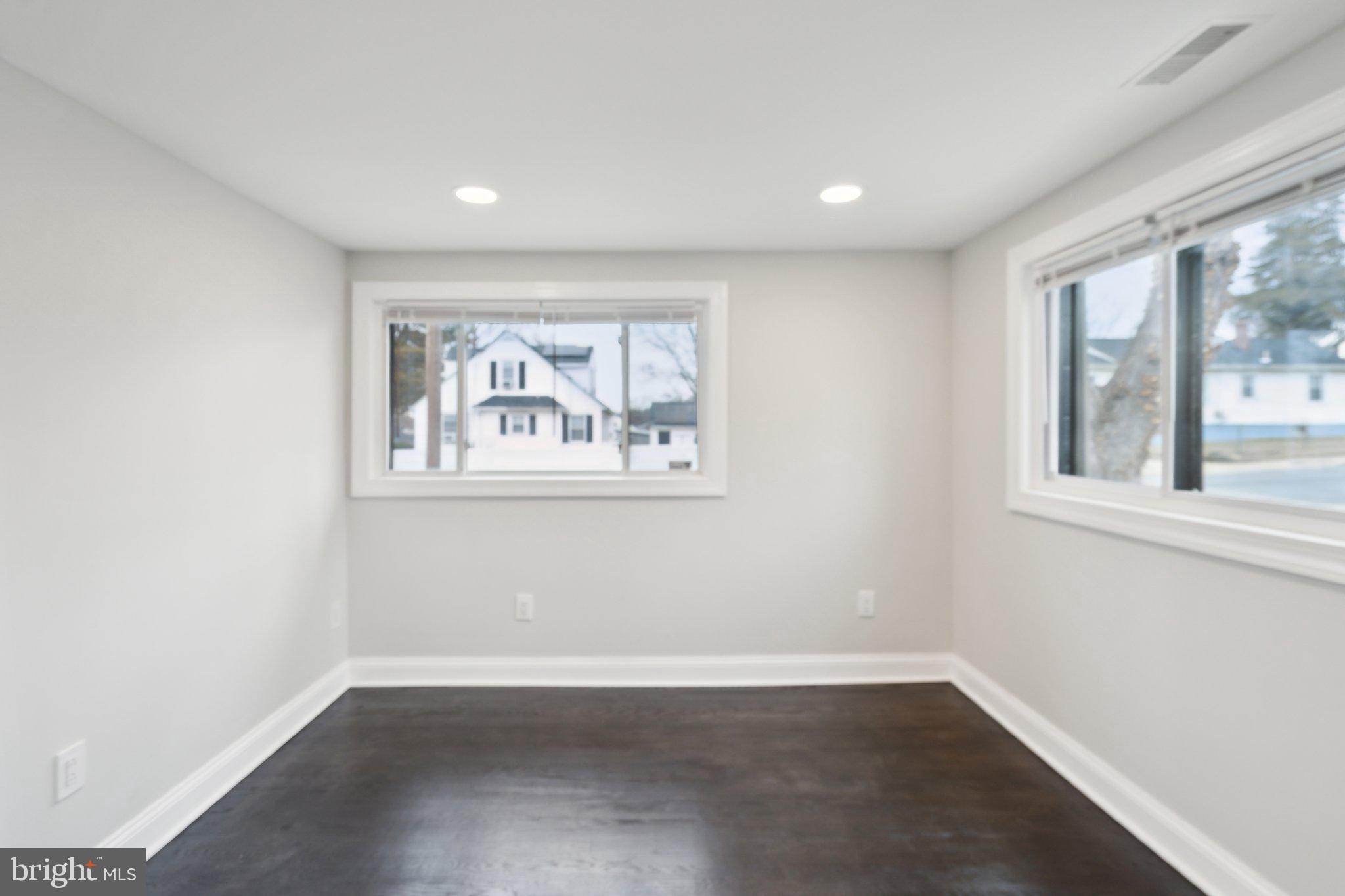 CARMODY HILLS - Residential