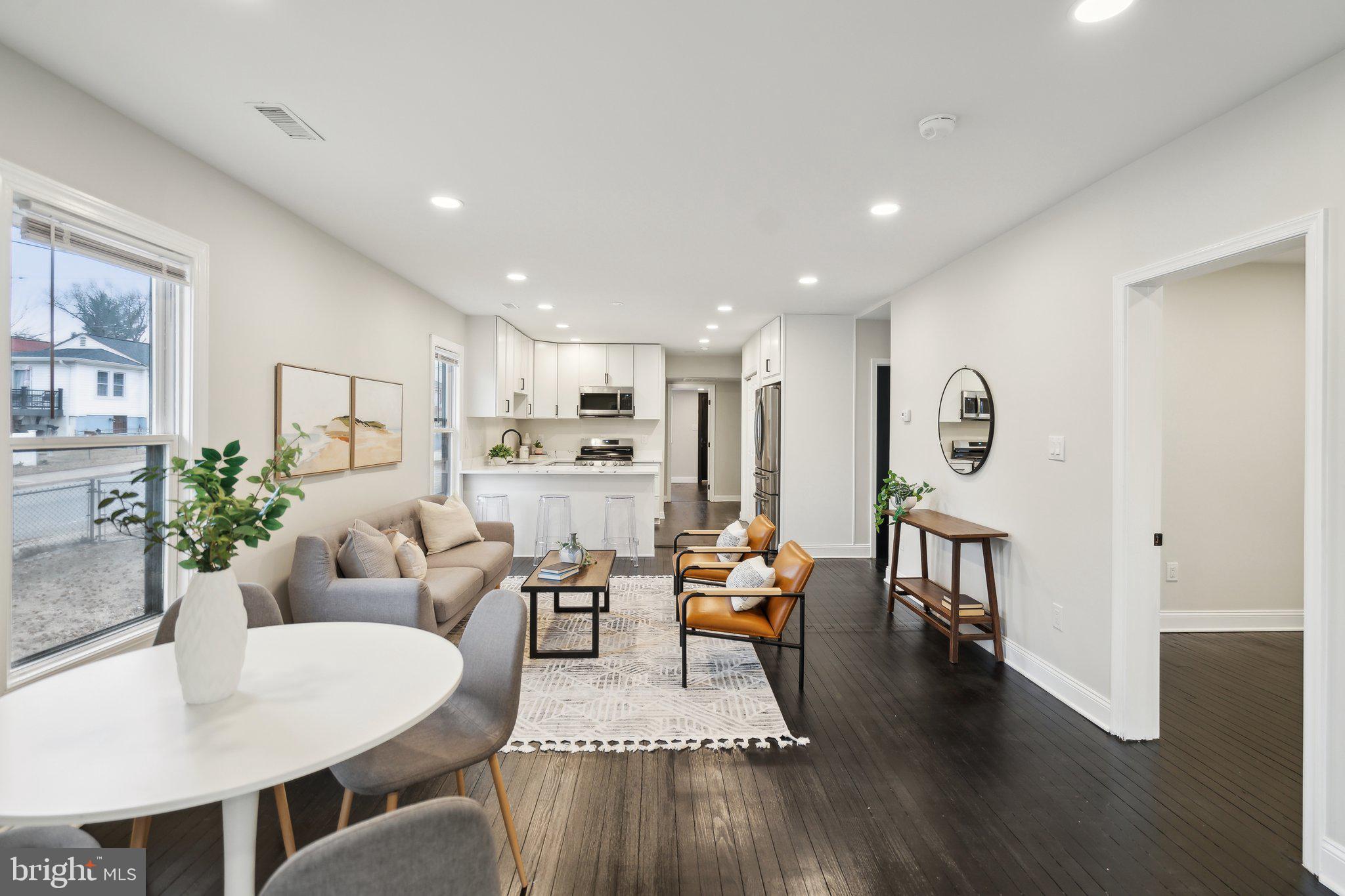 CARMODY HILLS - Residential