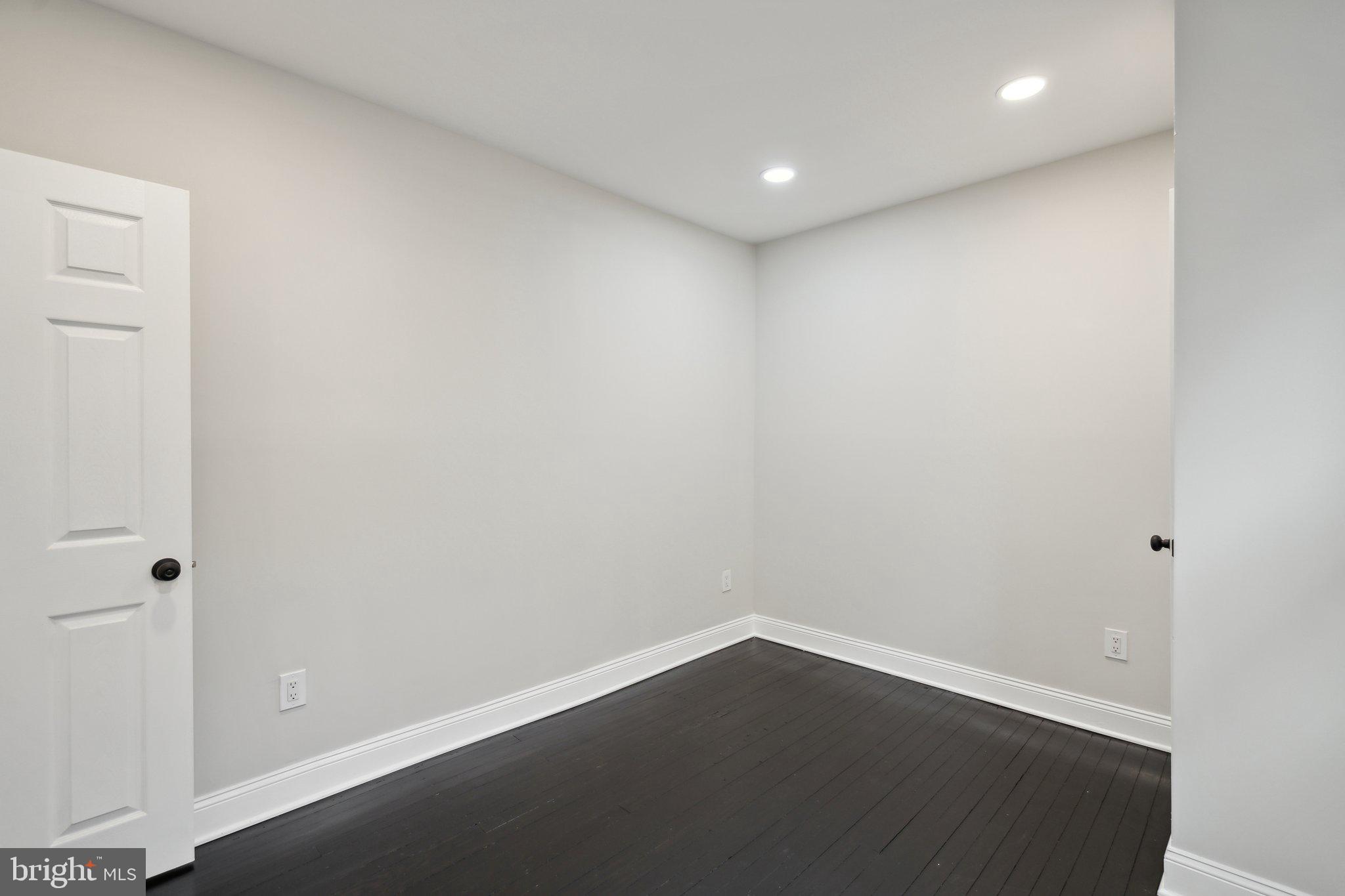 CARMODY HILLS - Residential