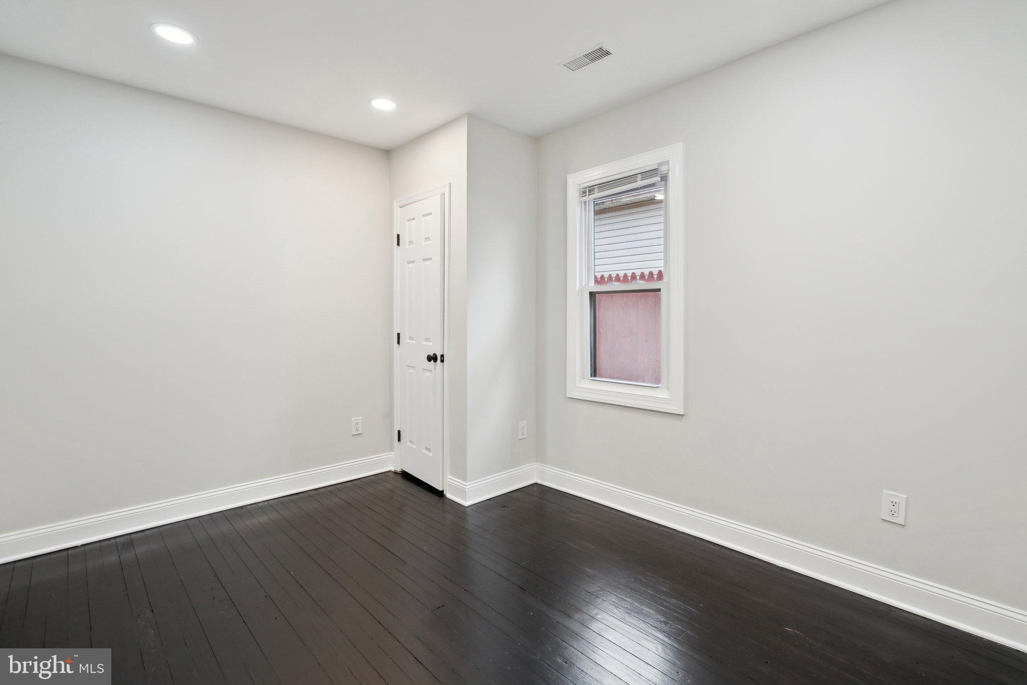 CARMODY HILLS - Residential