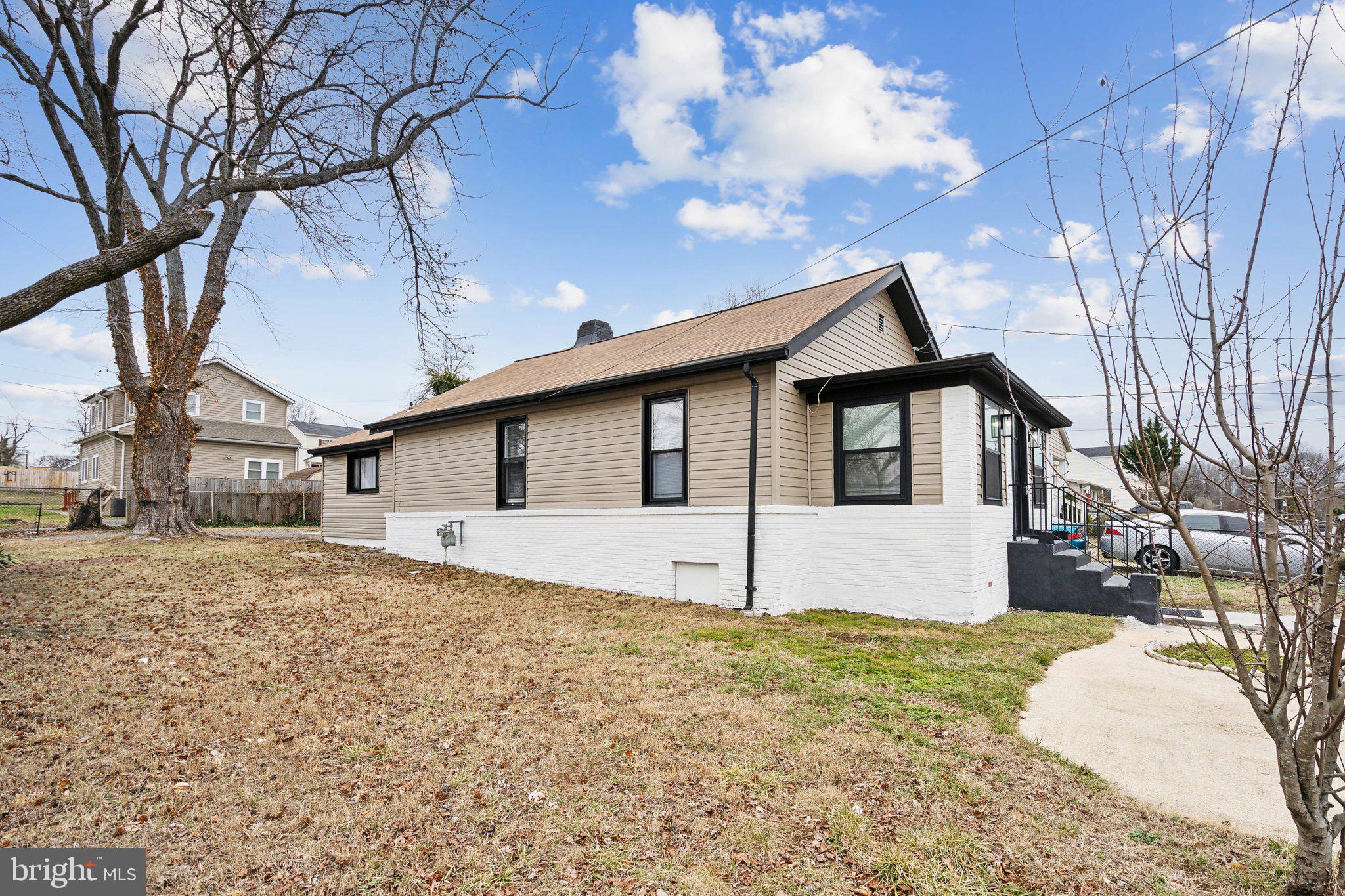 CARMODY HILLS - Residential