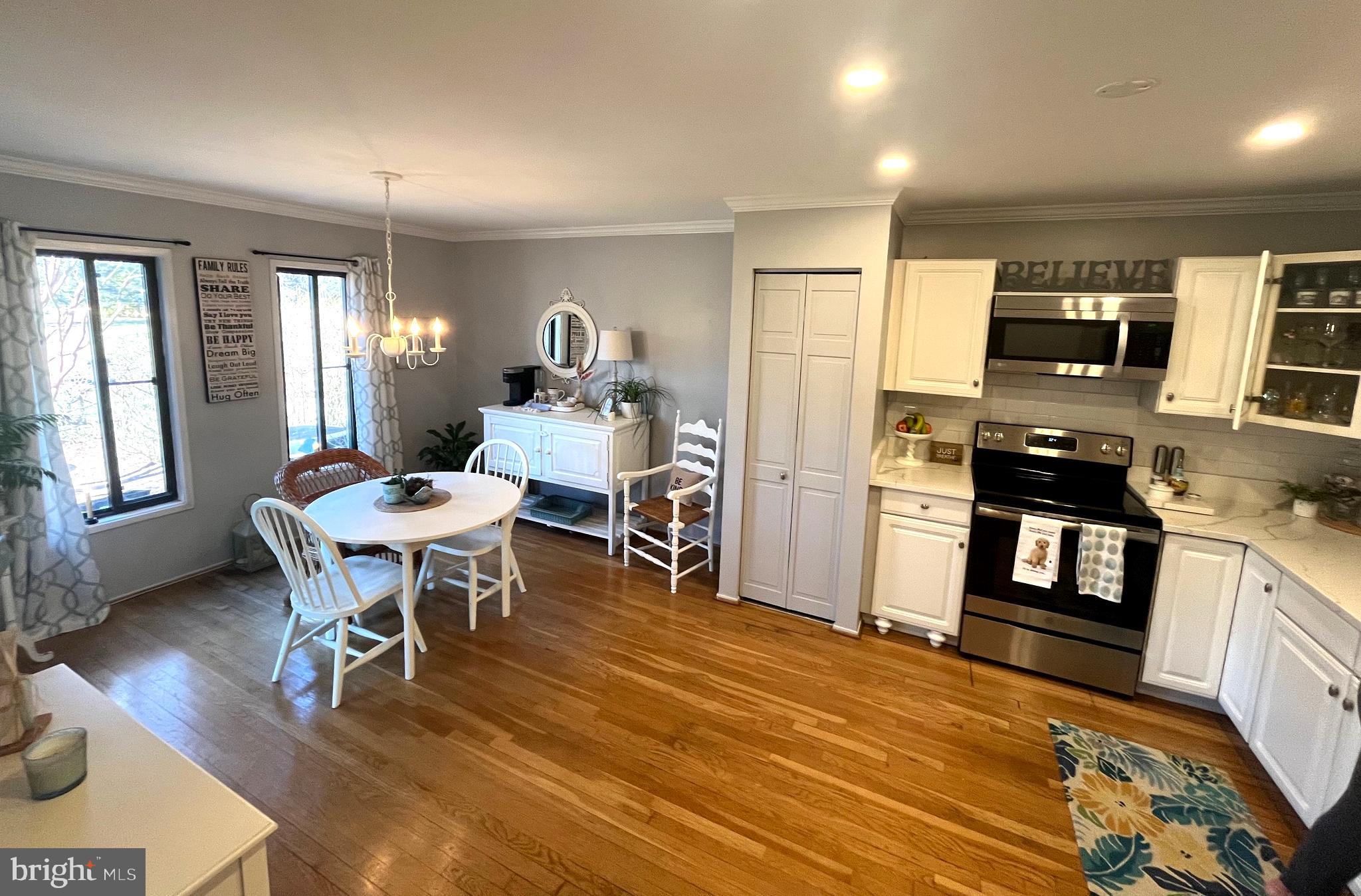 ARROWHEAD - Residential