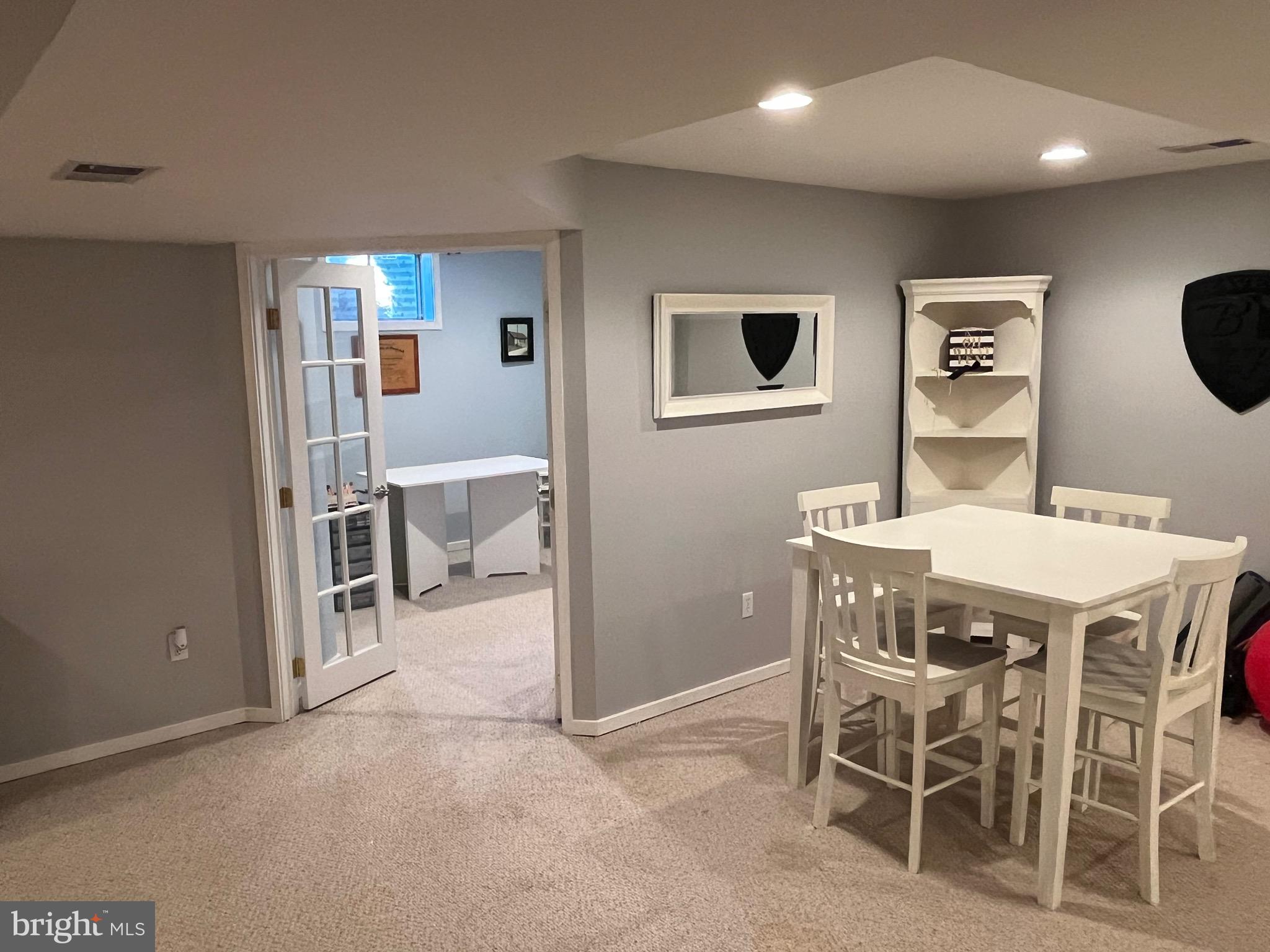 ARROWHEAD - Residential
