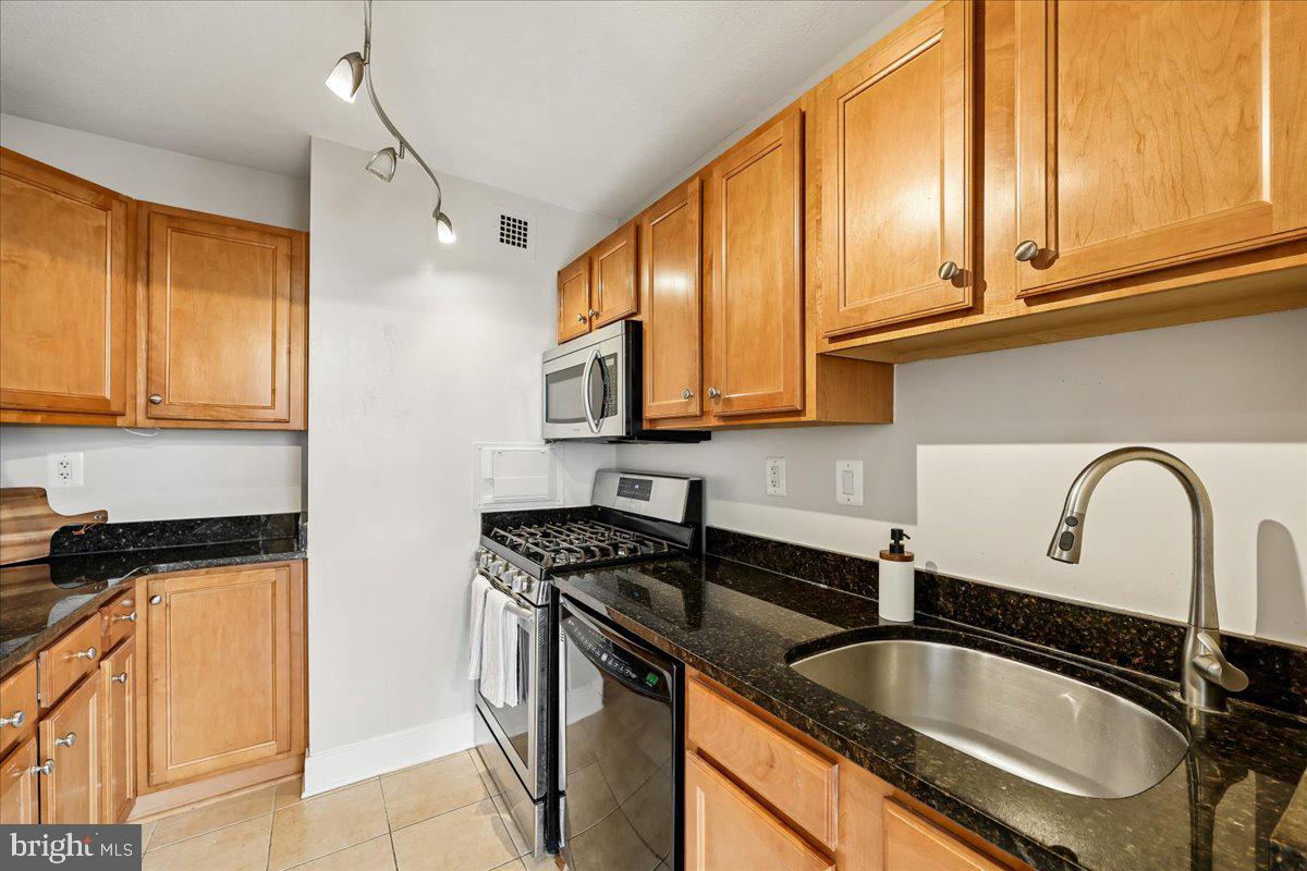 MICA CODM @ SILVER SPRING - Residential