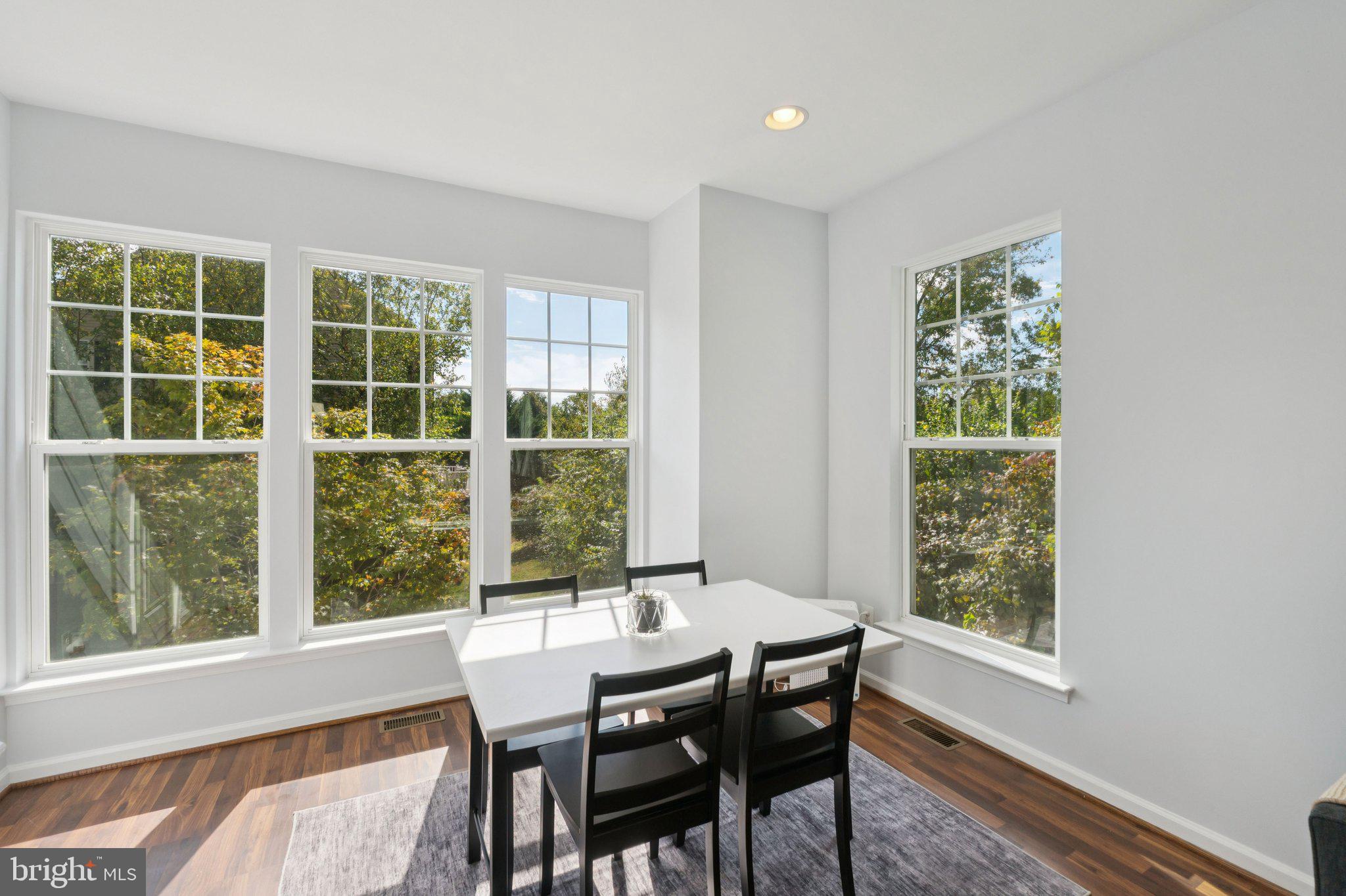 GALLERY PARK - Residential