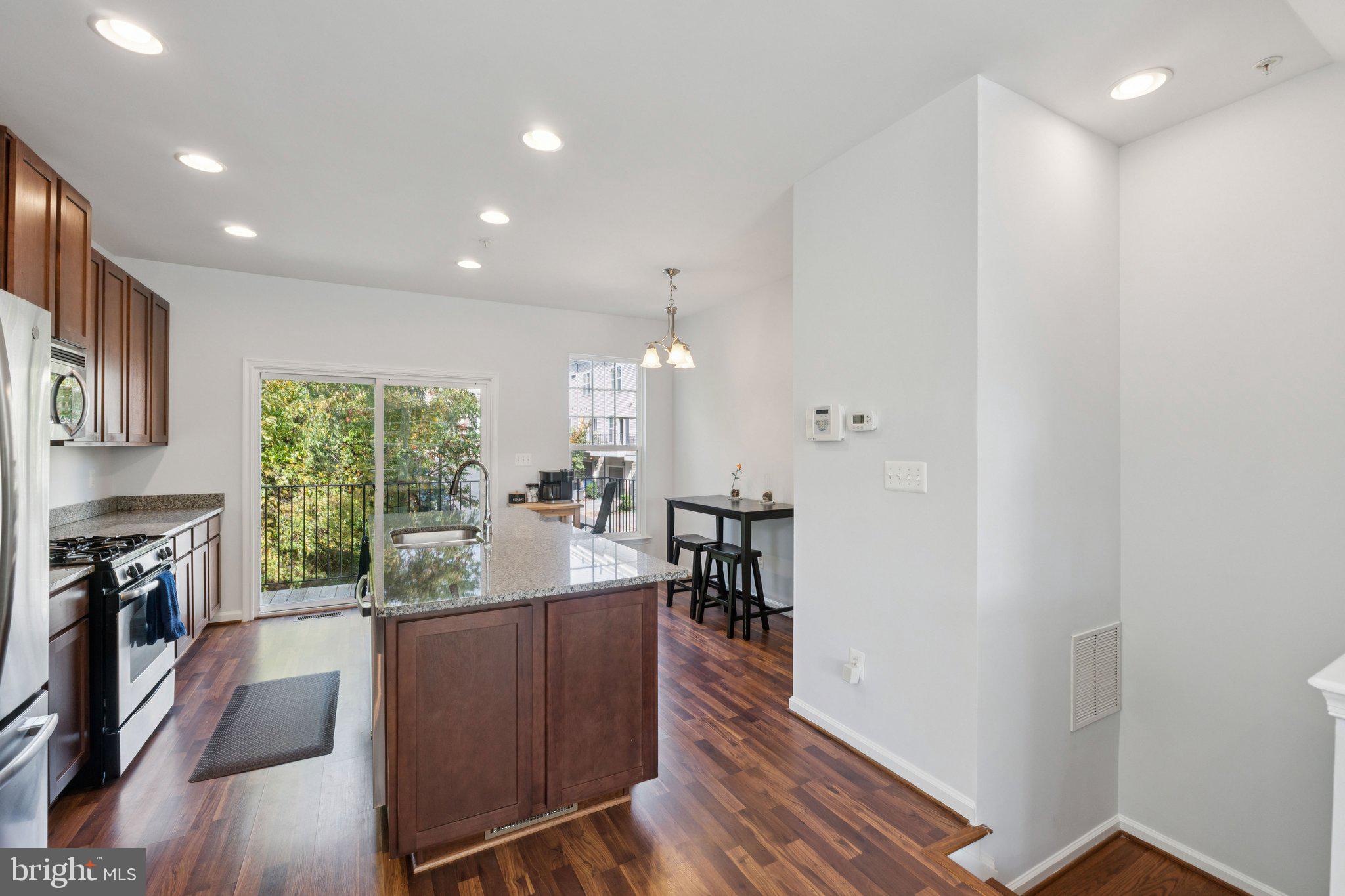 GALLERY PARK - Residential