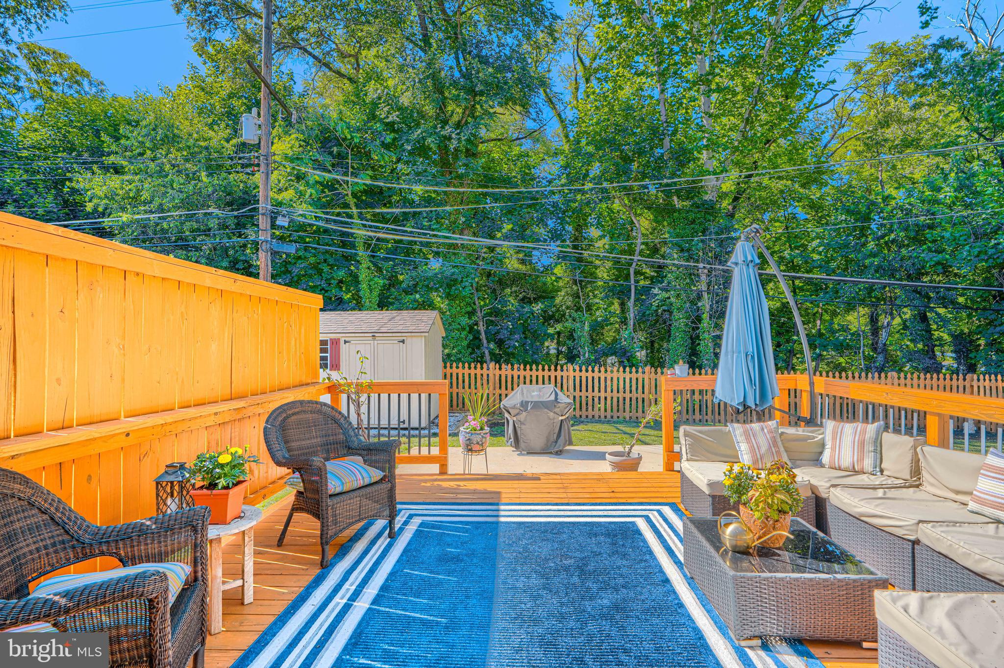 RIDGEFIELD - Residential