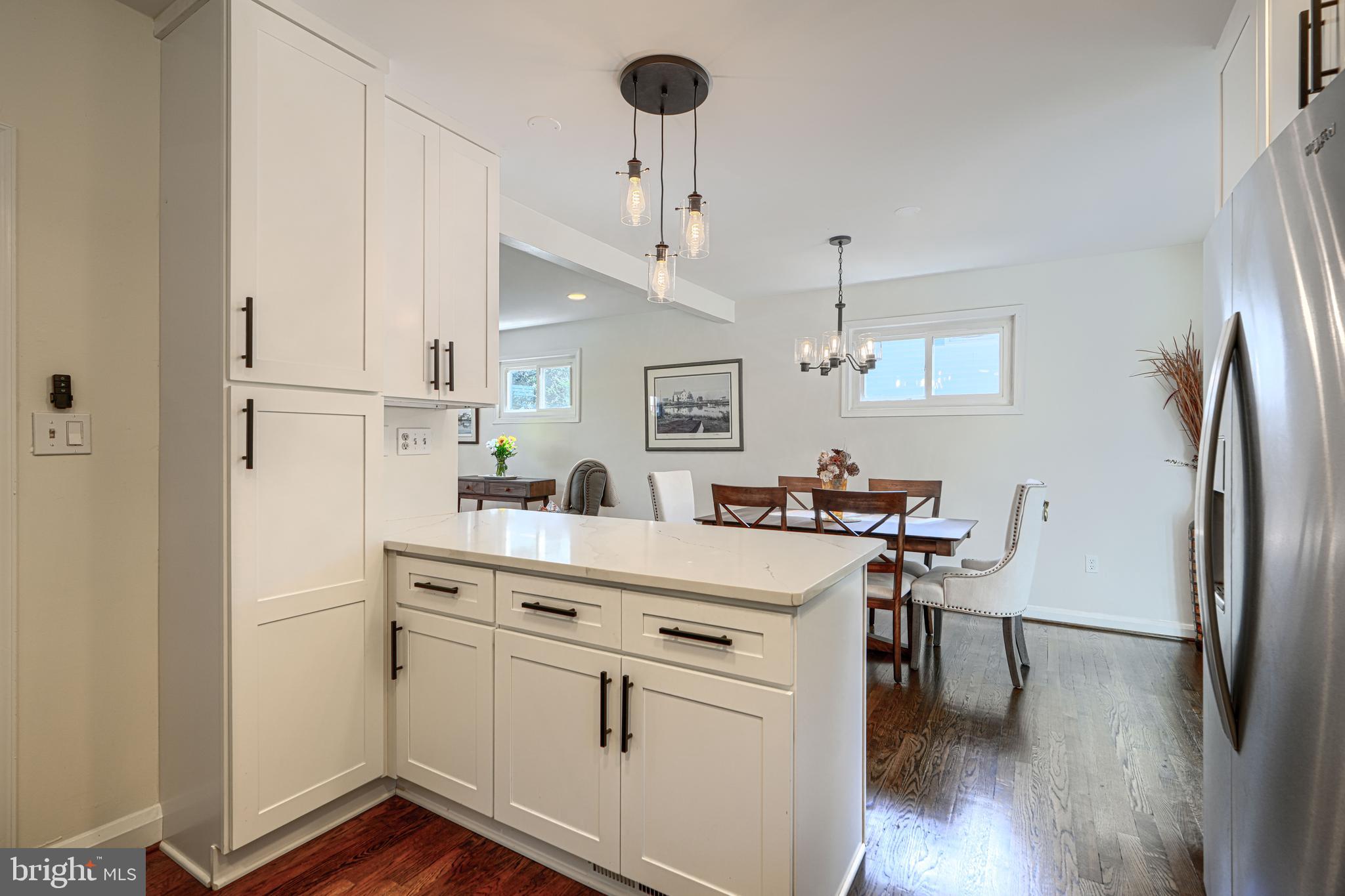 RIDGEFIELD - Residential