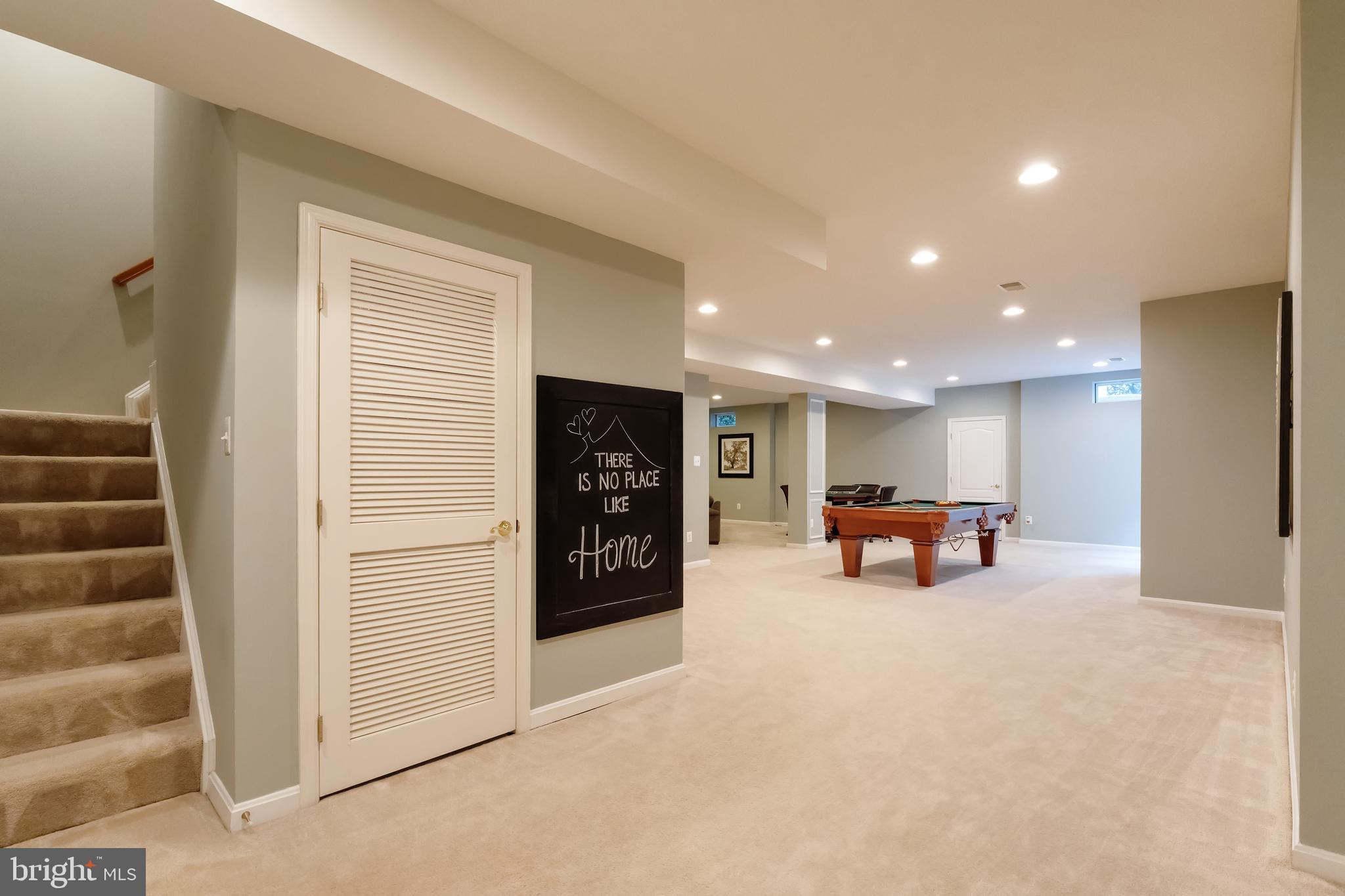 WOODLAND ESTATES - Residential