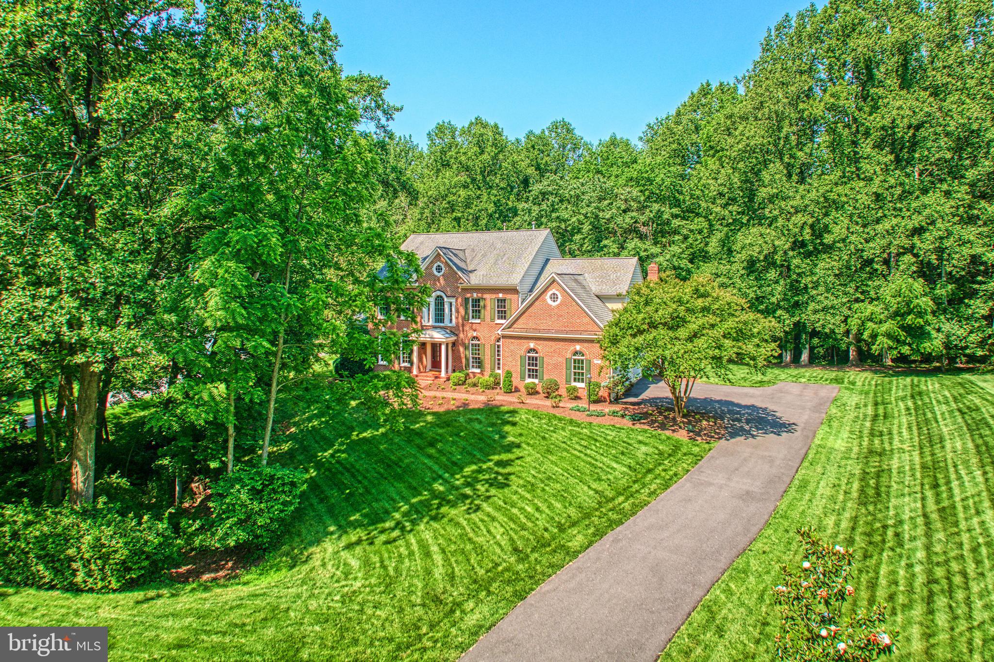 WOODLAND ESTATES - Residential