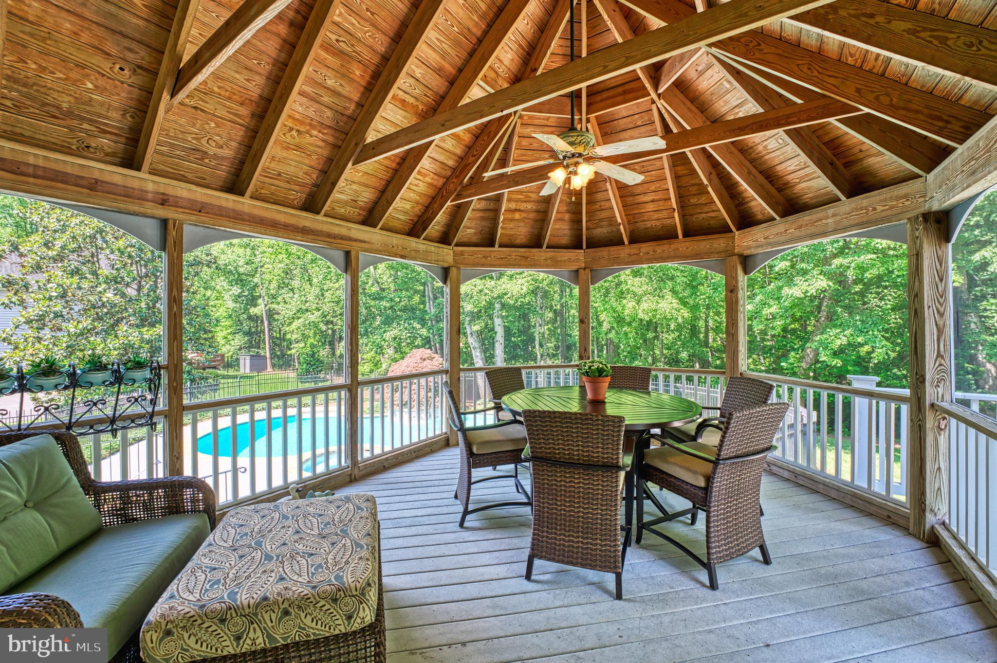 WOODLAND ESTATES - Residential