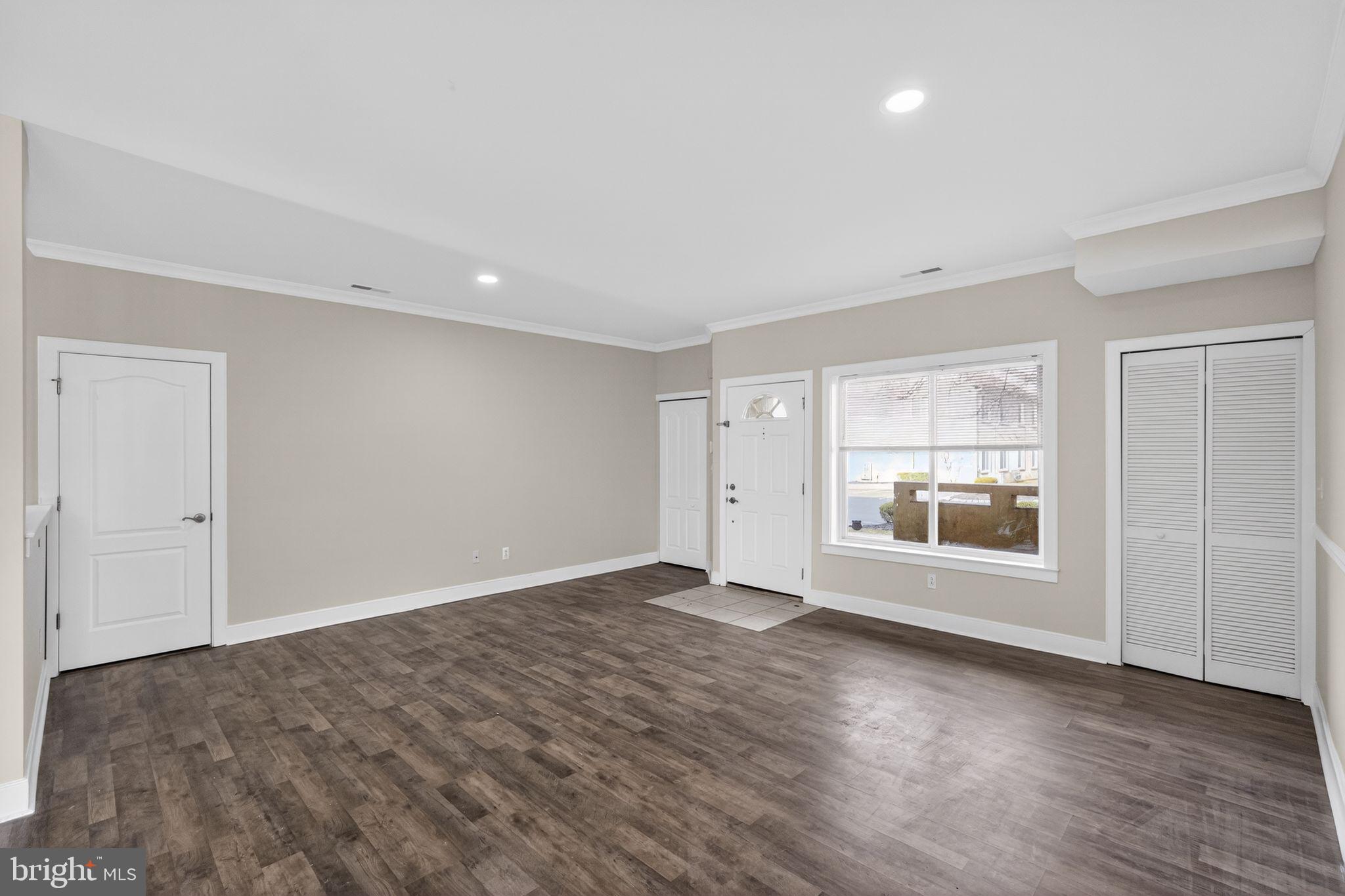PHILADELPHIA (NORTHEAST) - Residential