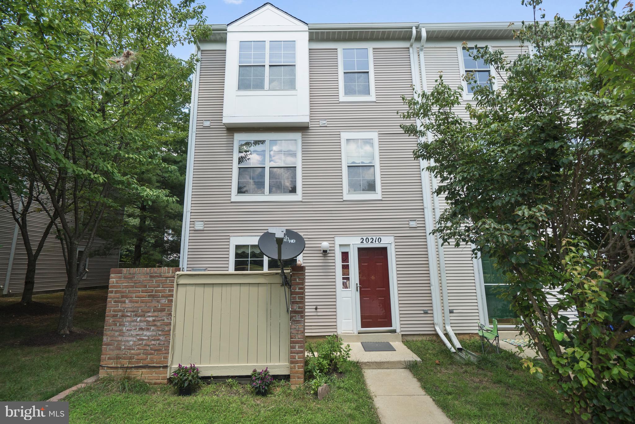 Updated 3 bed 2.5 bath end-unit. Large eat-in kitchen & light filled living room. Spacious master suite w/ walk-in closets, attached full bath, as well as the laundry room. Main level powder room. Updates in include ceramic floors, wood floors, paint. Attic can be used for storage. Close to 270/200, w/pools, tot-lots, metro & bus.