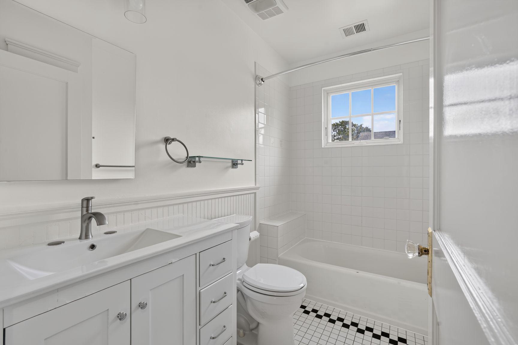 ASHTON HEIGHTS - Residential