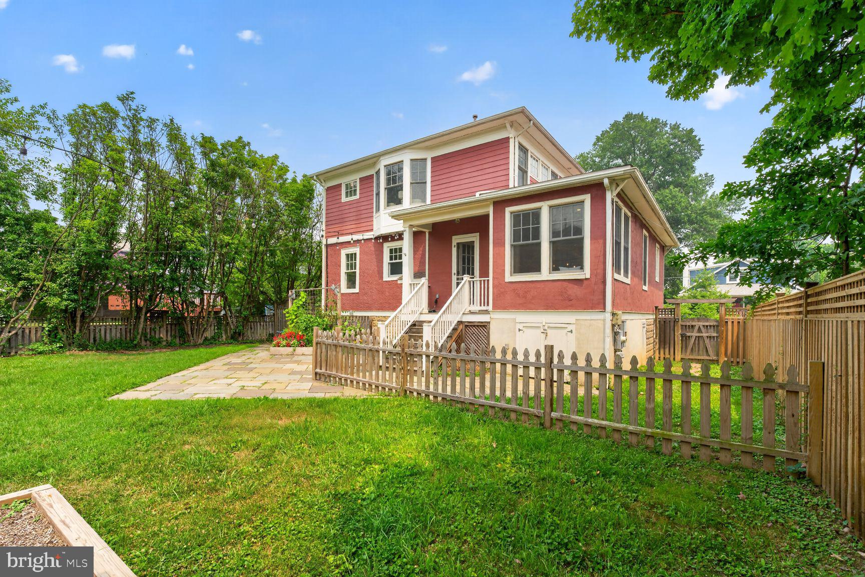 ASHTON HEIGHTS - Residential
