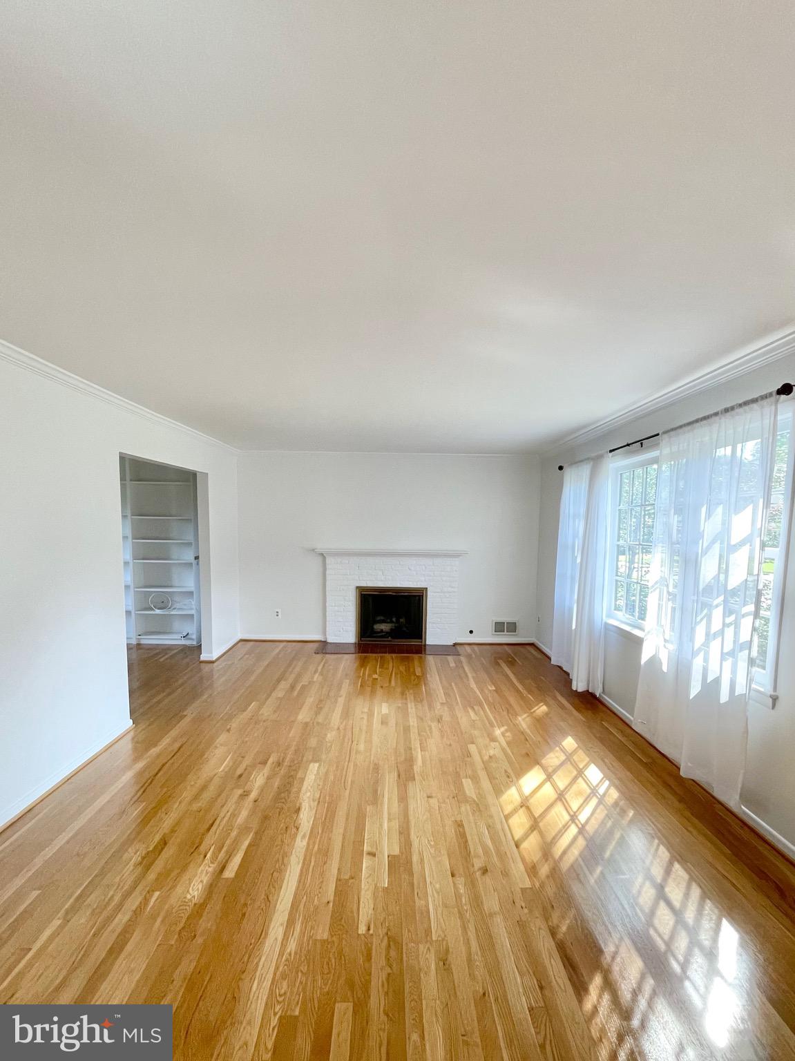 RIVERSIDE ESTATES - Residential