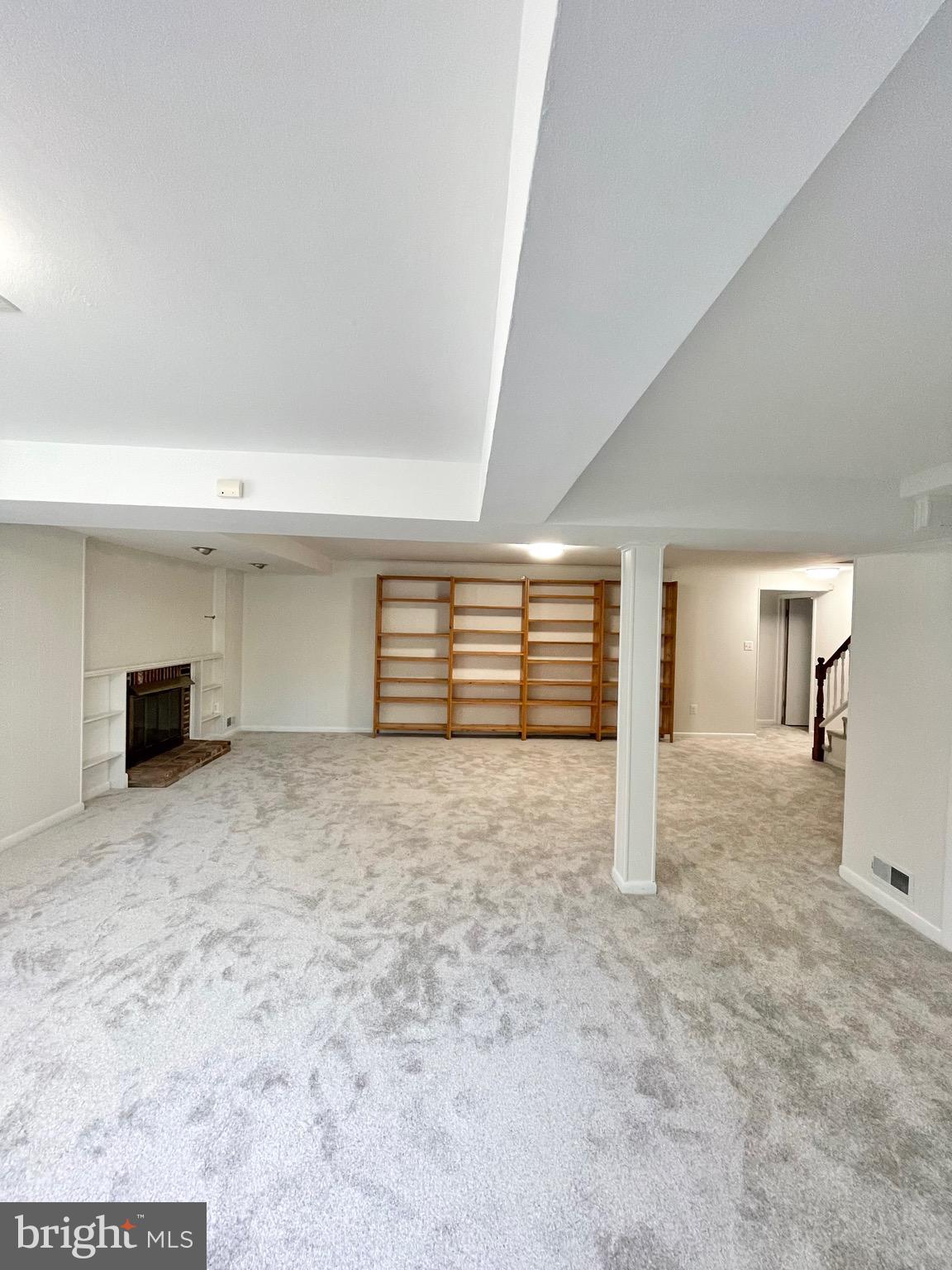 RIVERSIDE ESTATES - Residential