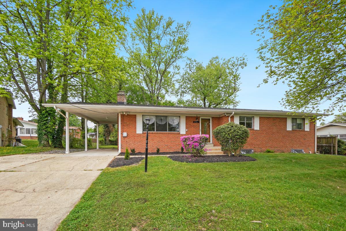 ROSECROFT PARK - Residential Lease