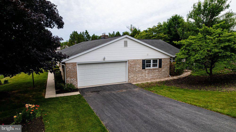 NORTH GUILFORD HILLS - Residential