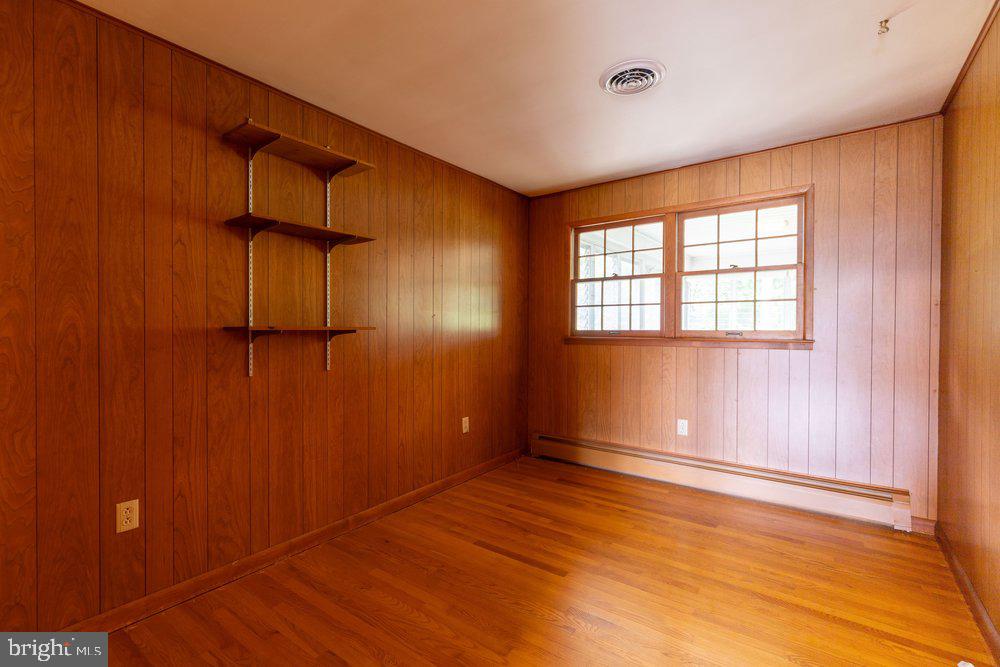 NORTH GUILFORD HILLS - Residential