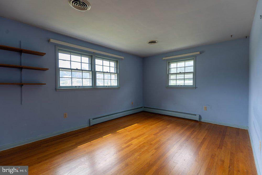 NORTH GUILFORD HILLS - Residential