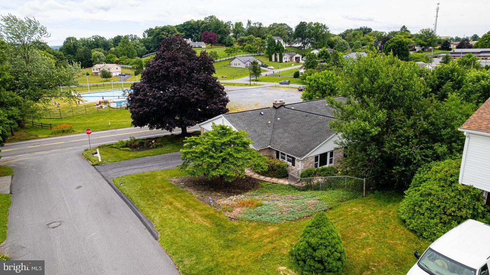 NORTH GUILFORD HILLS - Residential