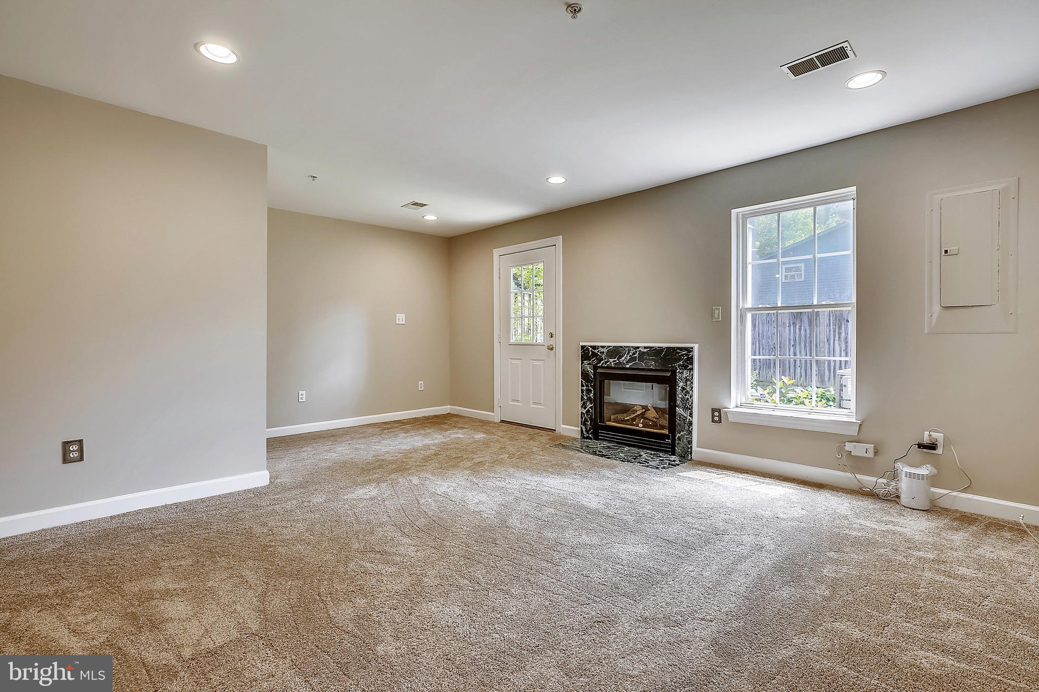 WHEATON - Residential