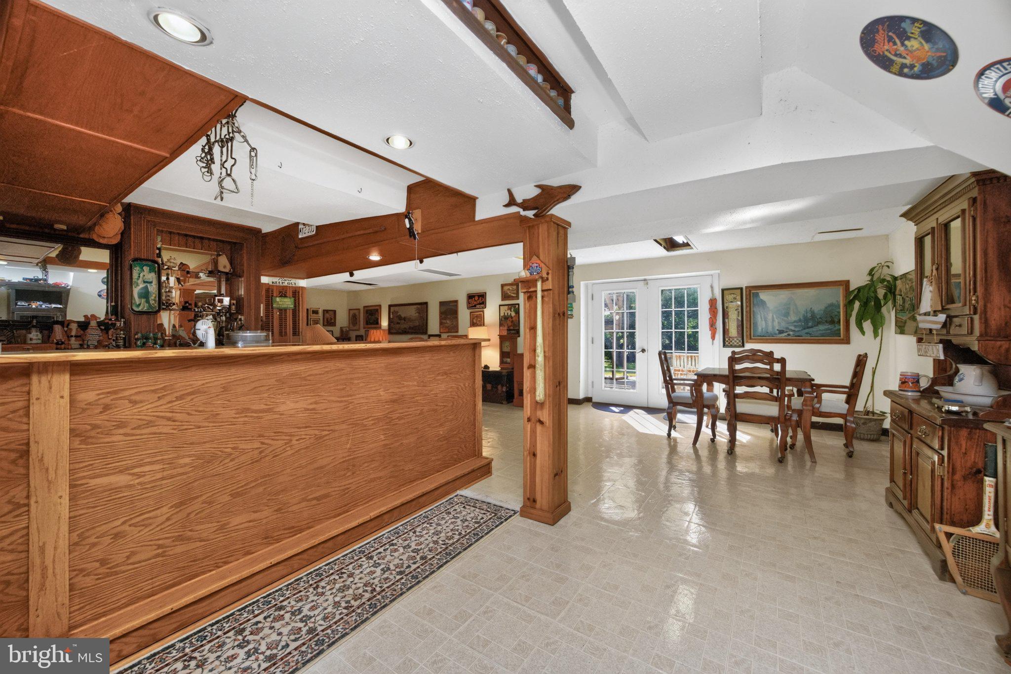 GWYNEDD SHIRES - Residential
