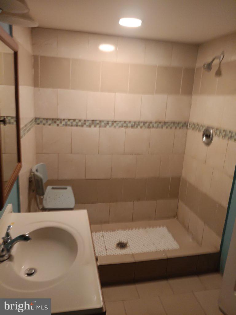 NICETOWN-TIOGA - Residential