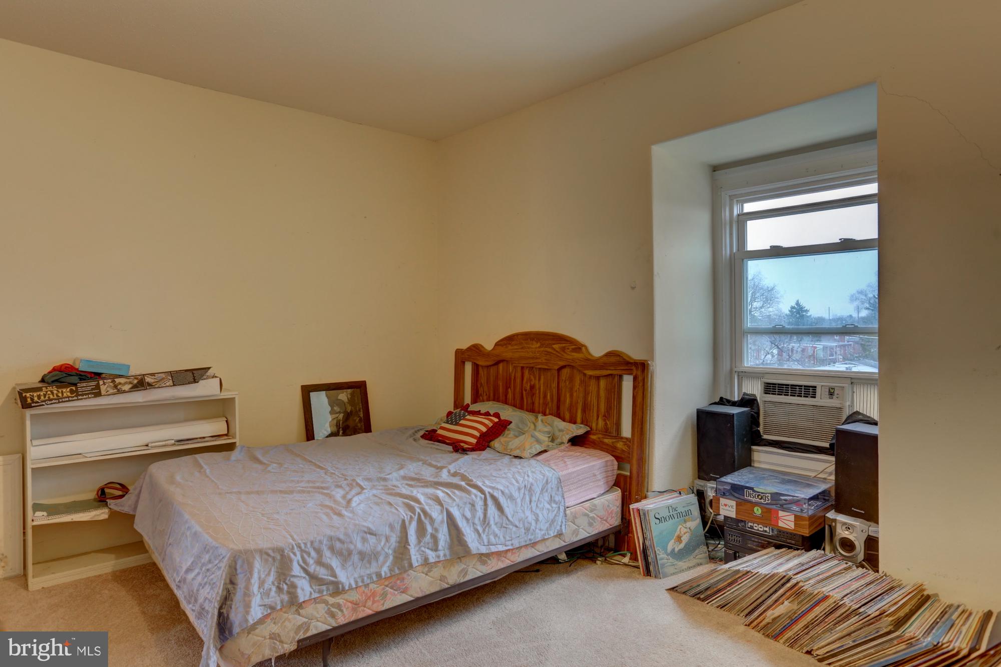 LANCASTER - Residential