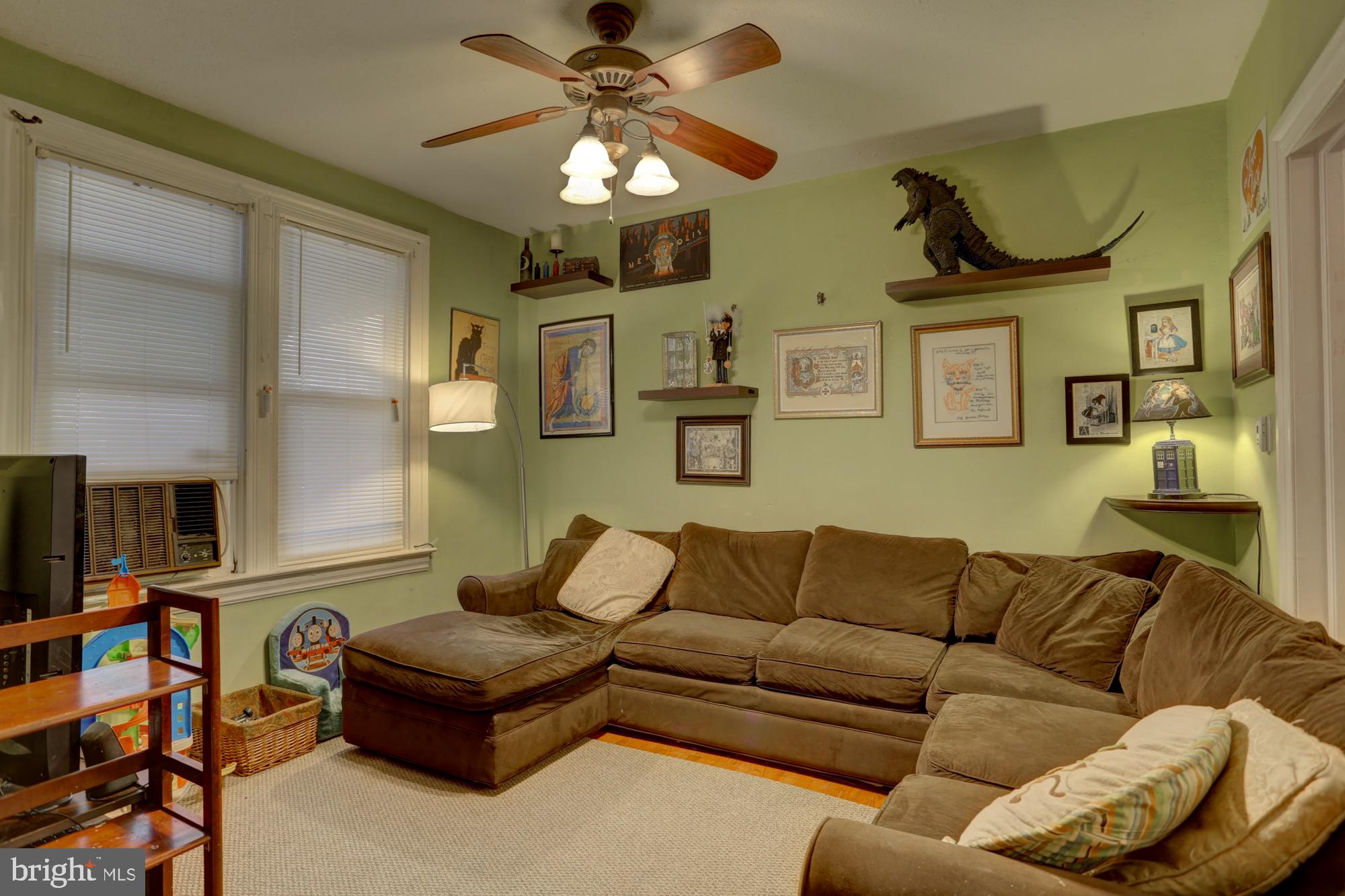 LANCASTER - Residential