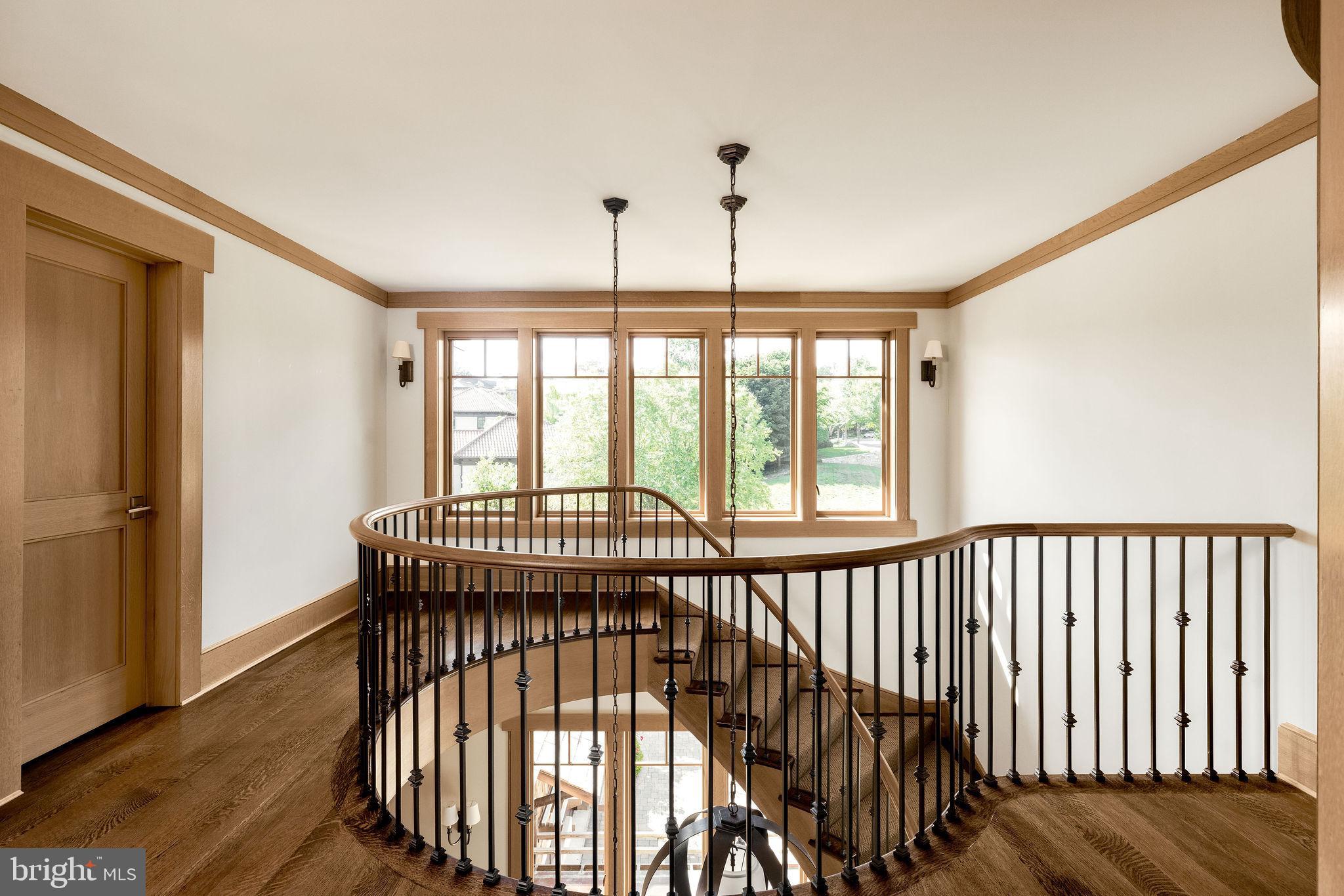 PHILLIPS PARK - Residential