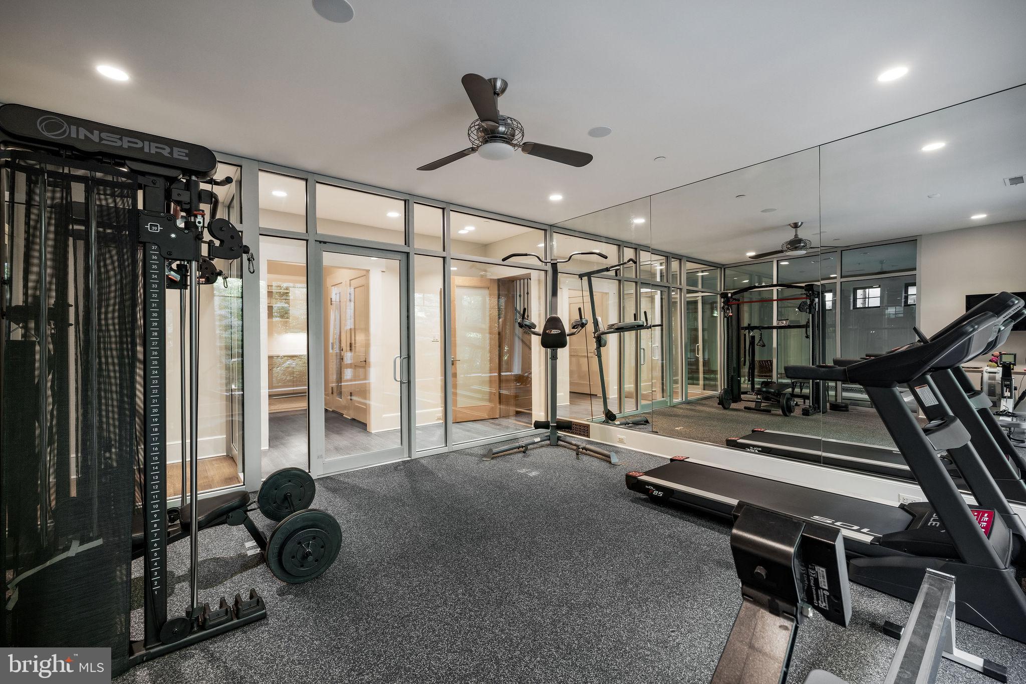 PHILLIPS PARK - Residential