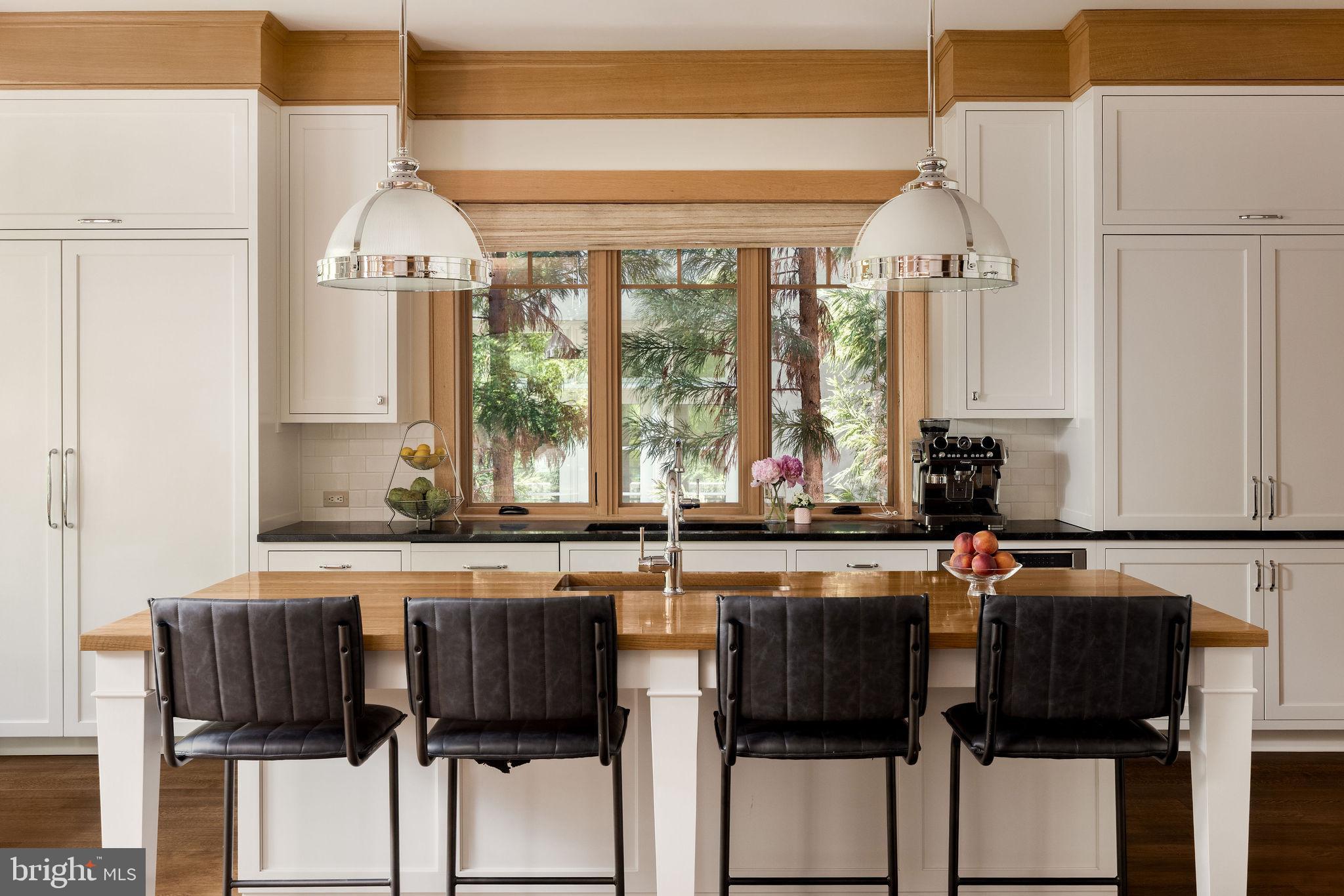PHILLIPS PARK - Residential