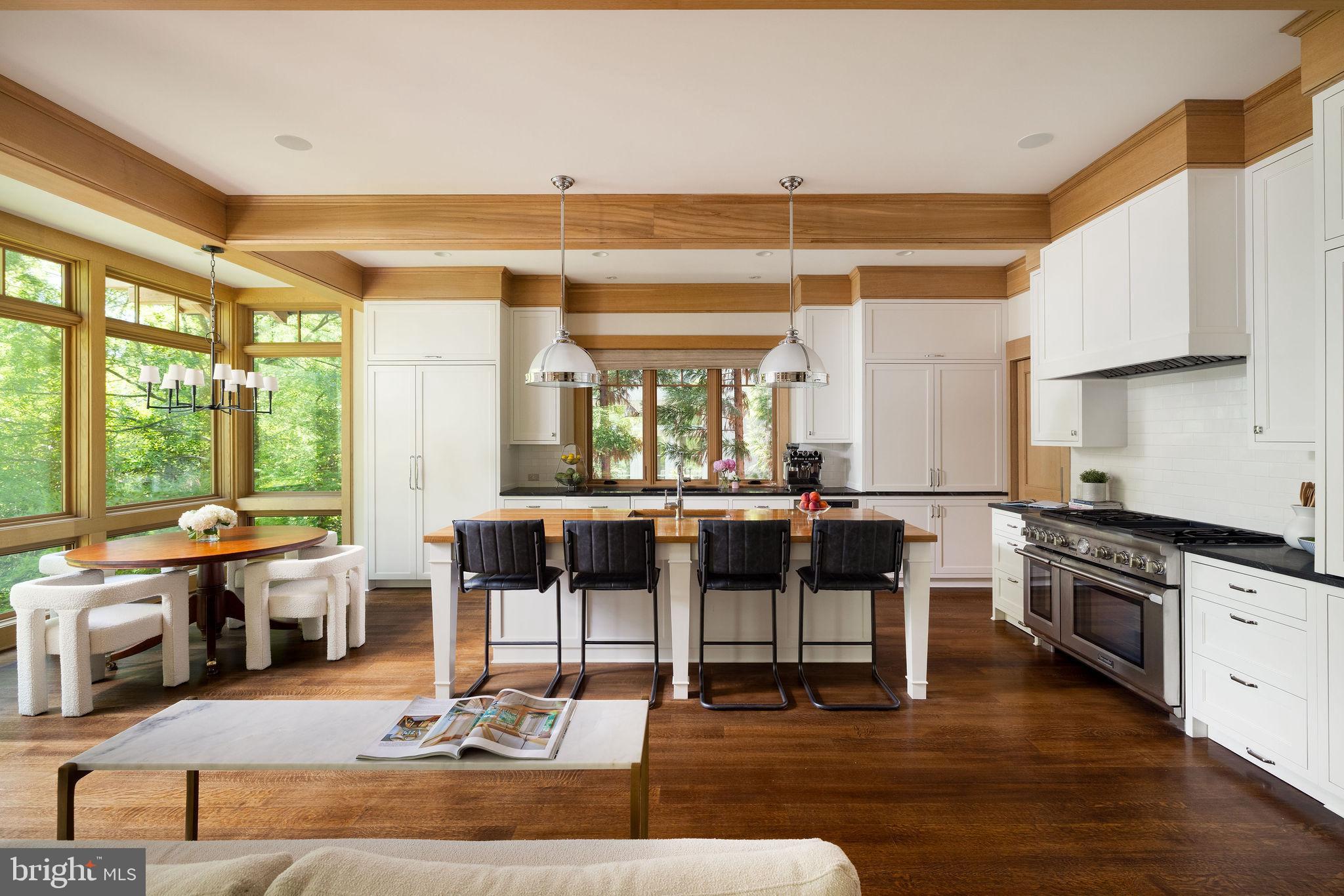 PHILLIPS PARK - Residential