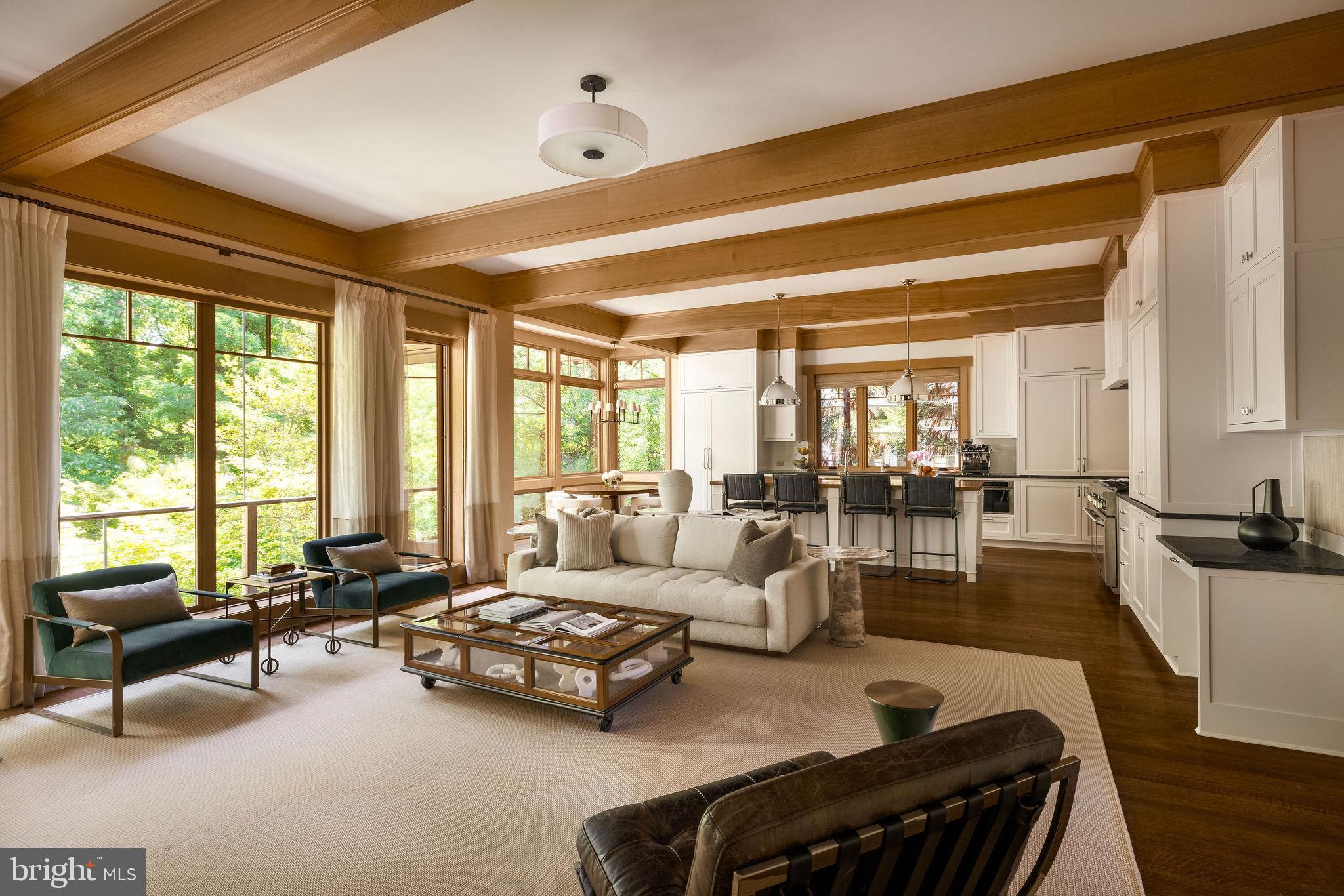 PHILLIPS PARK - Residential