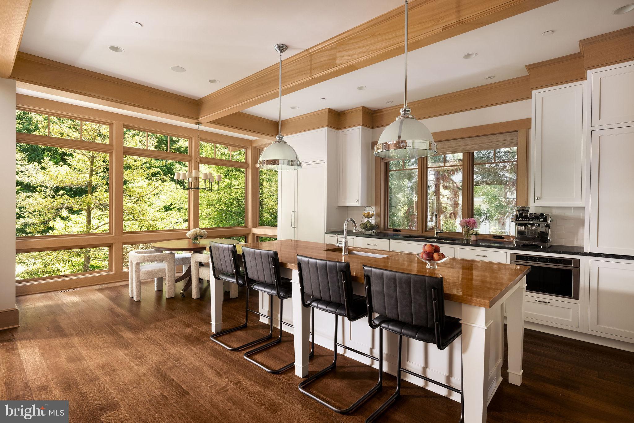 PHILLIPS PARK - Residential