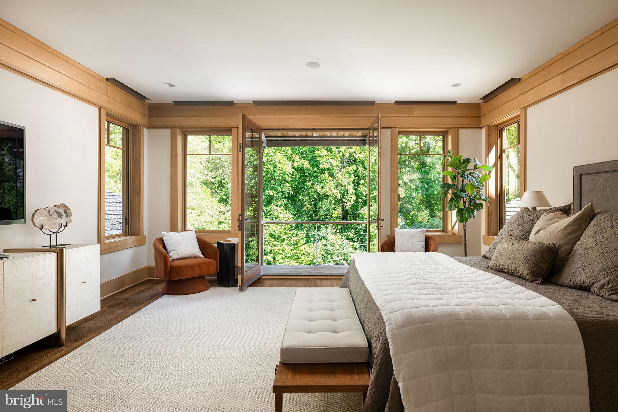PHILLIPS PARK - Residential