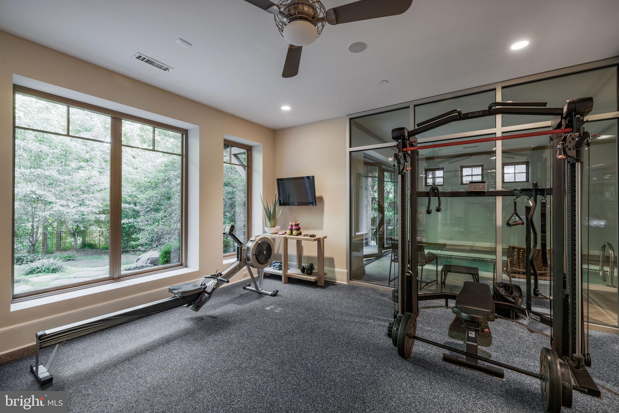 PHILLIPS PARK - Residential