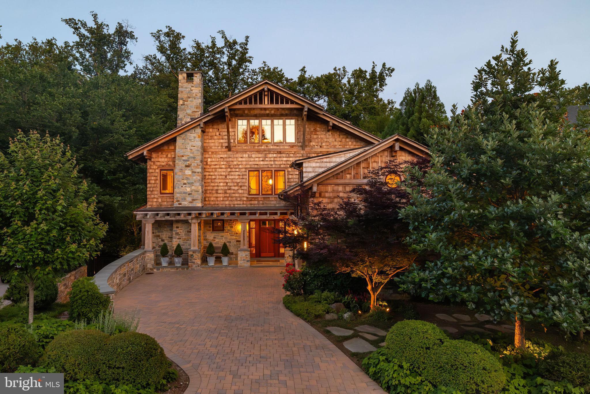 PHILLIPS PARK - Residential