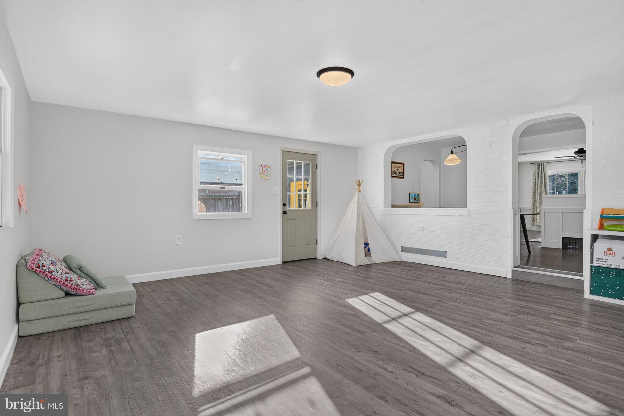 BLOSSOM HILL - Residential