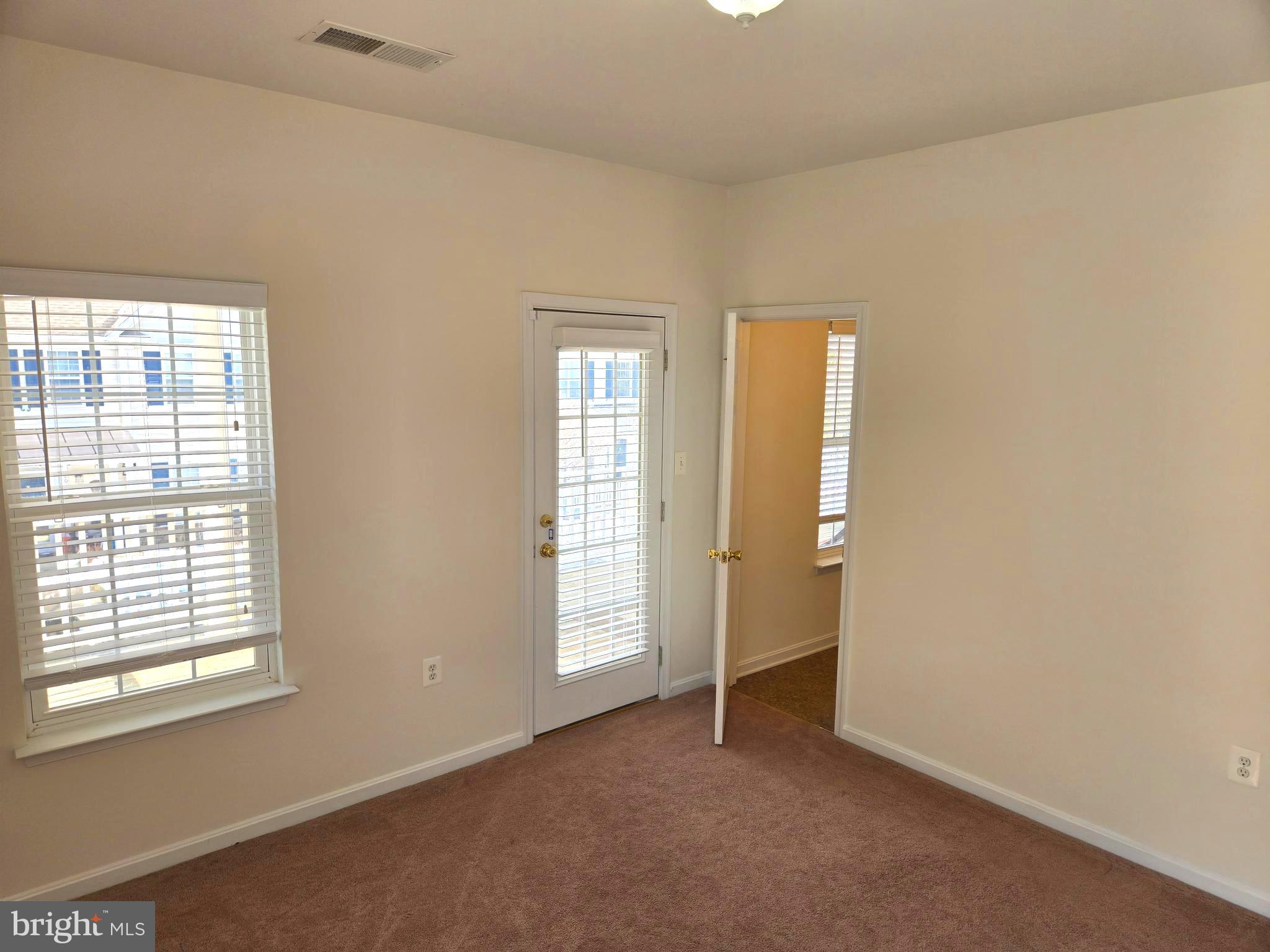 HUNTFIELD - Residential