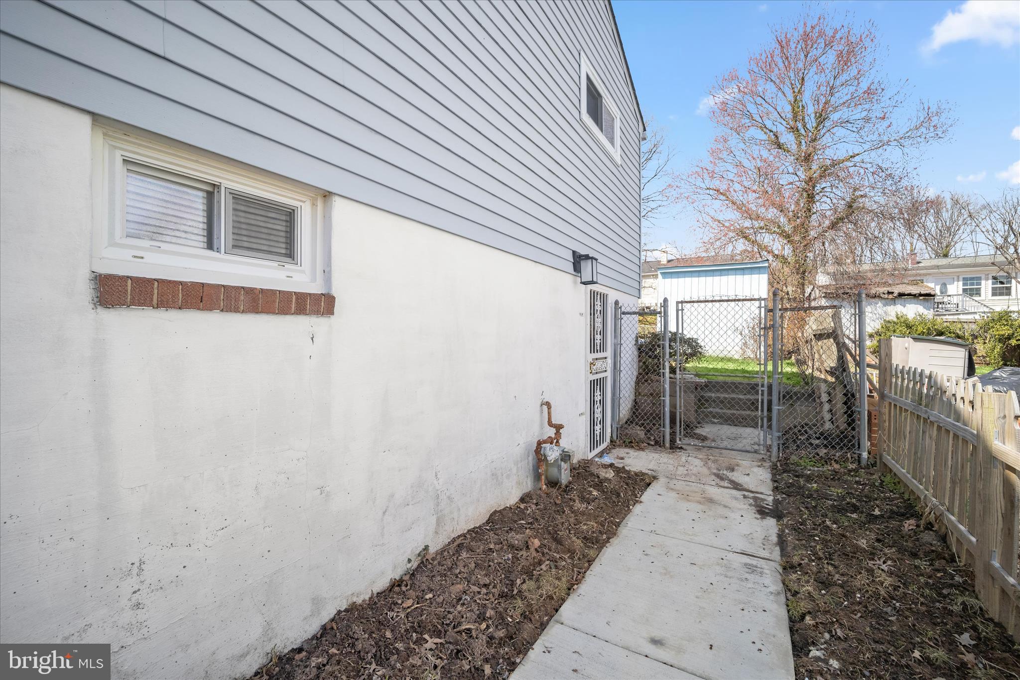 HYATTSVILLE - Residential
