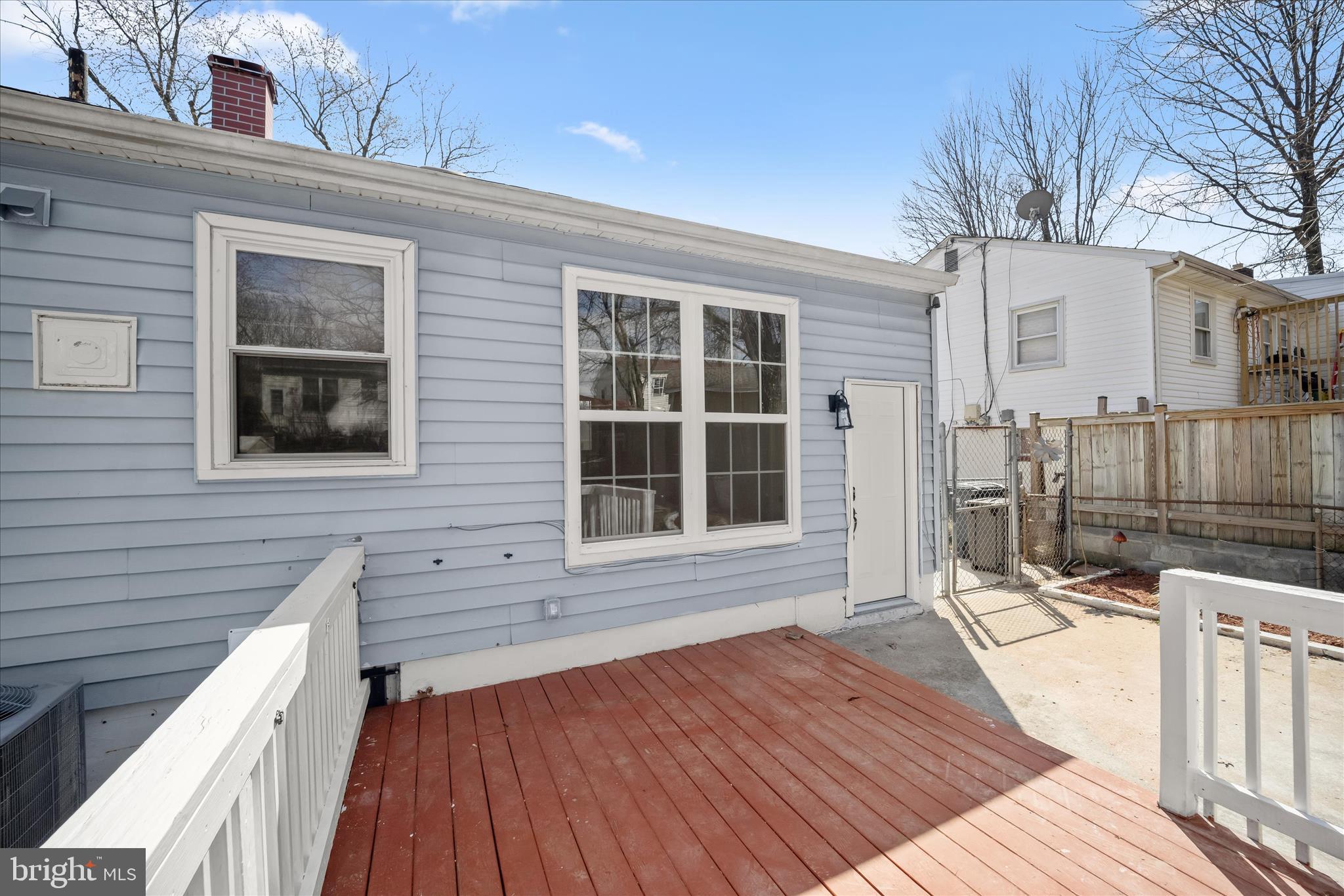 HYATTSVILLE - Residential