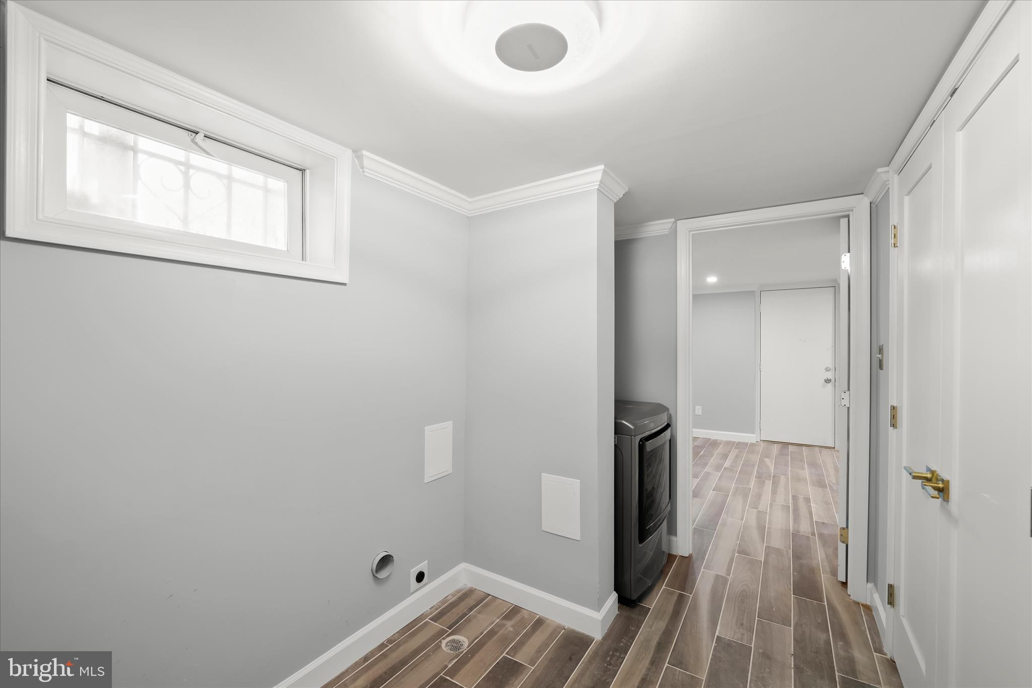 HYATTSVILLE - Residential