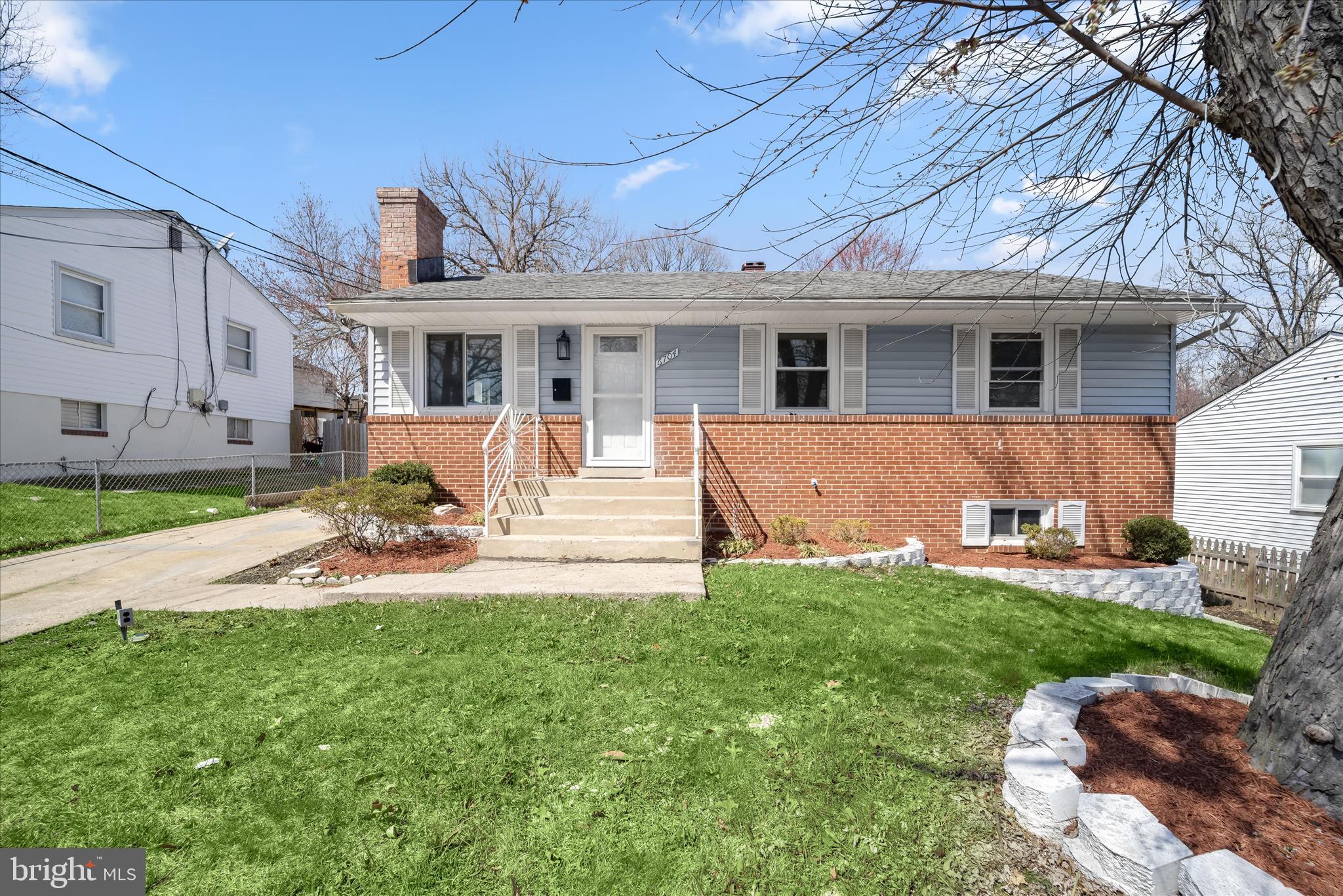 HYATTSVILLE - Residential