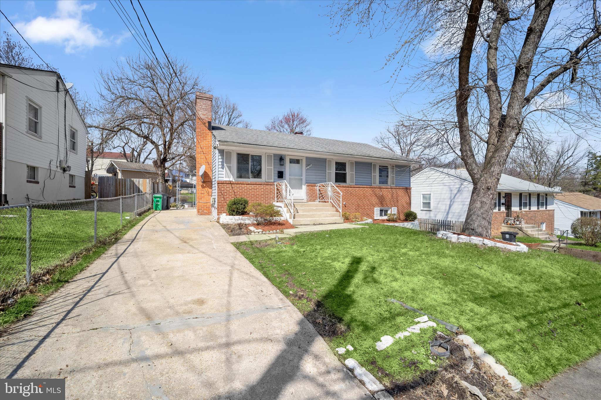 HYATTSVILLE - Residential