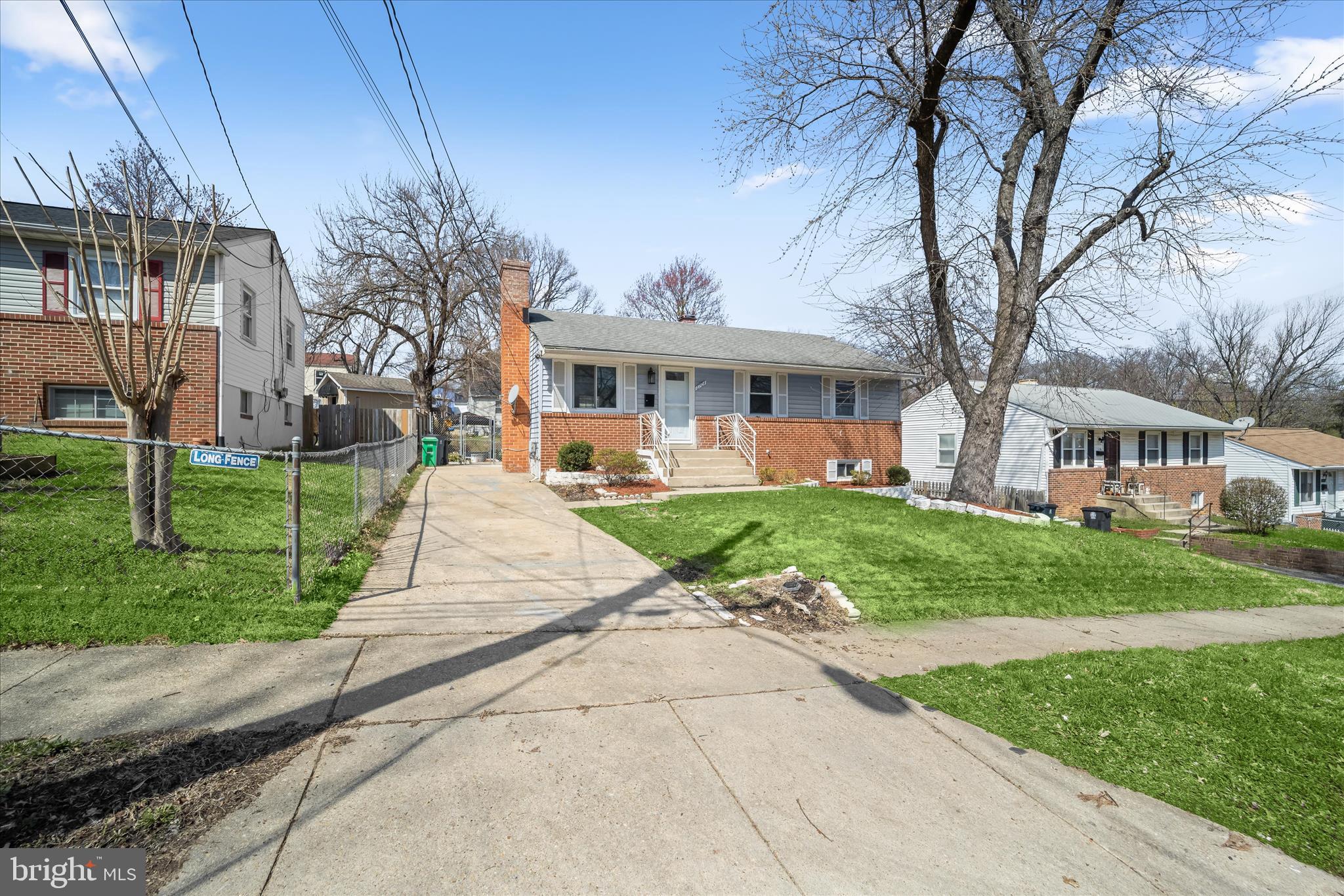 HYATTSVILLE - Residential