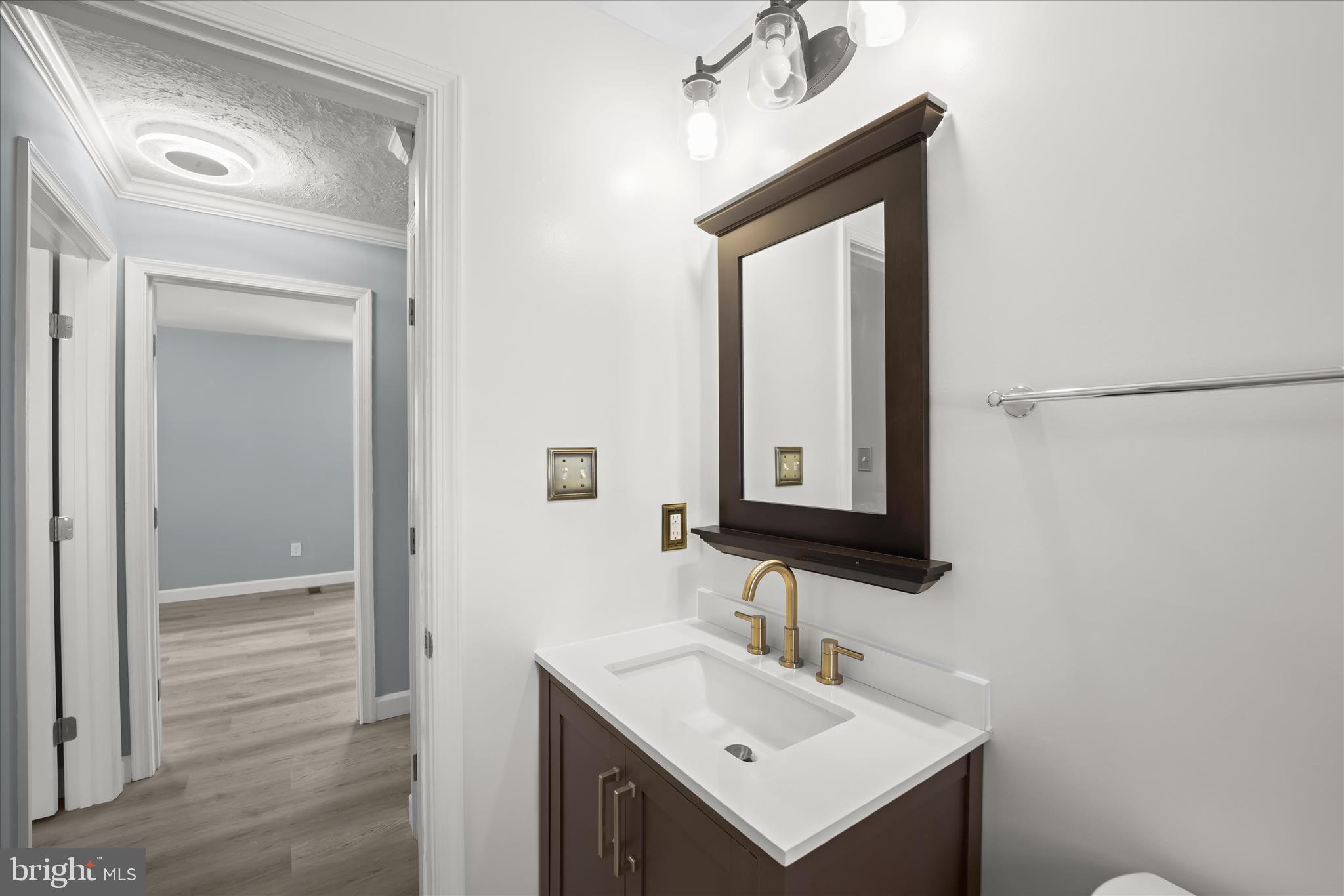 HYATTSVILLE - Residential